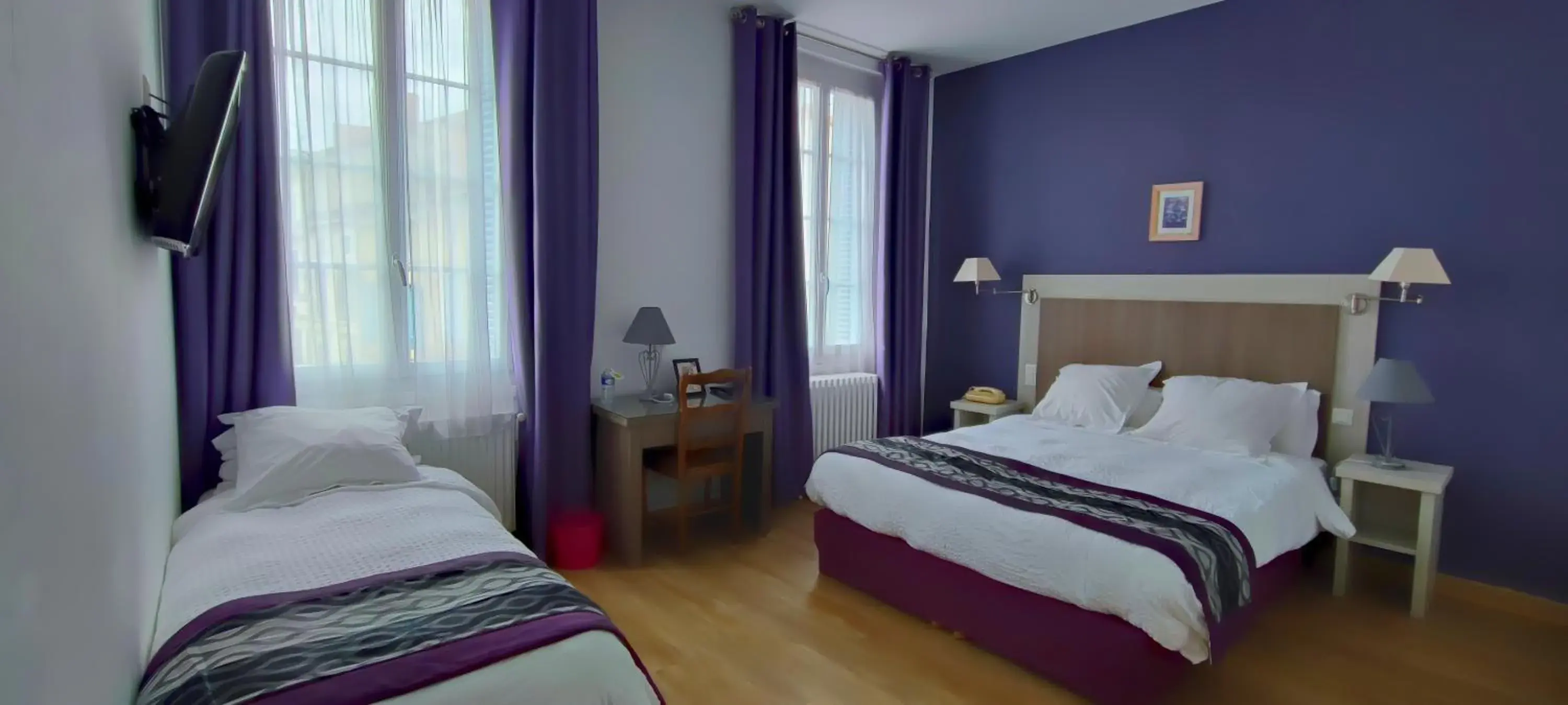 Photo of the whole room, Bed in Logis Grand Hotel Pelisson Photo of the whole room, Bed in Logis Grand Hotel Pelisson