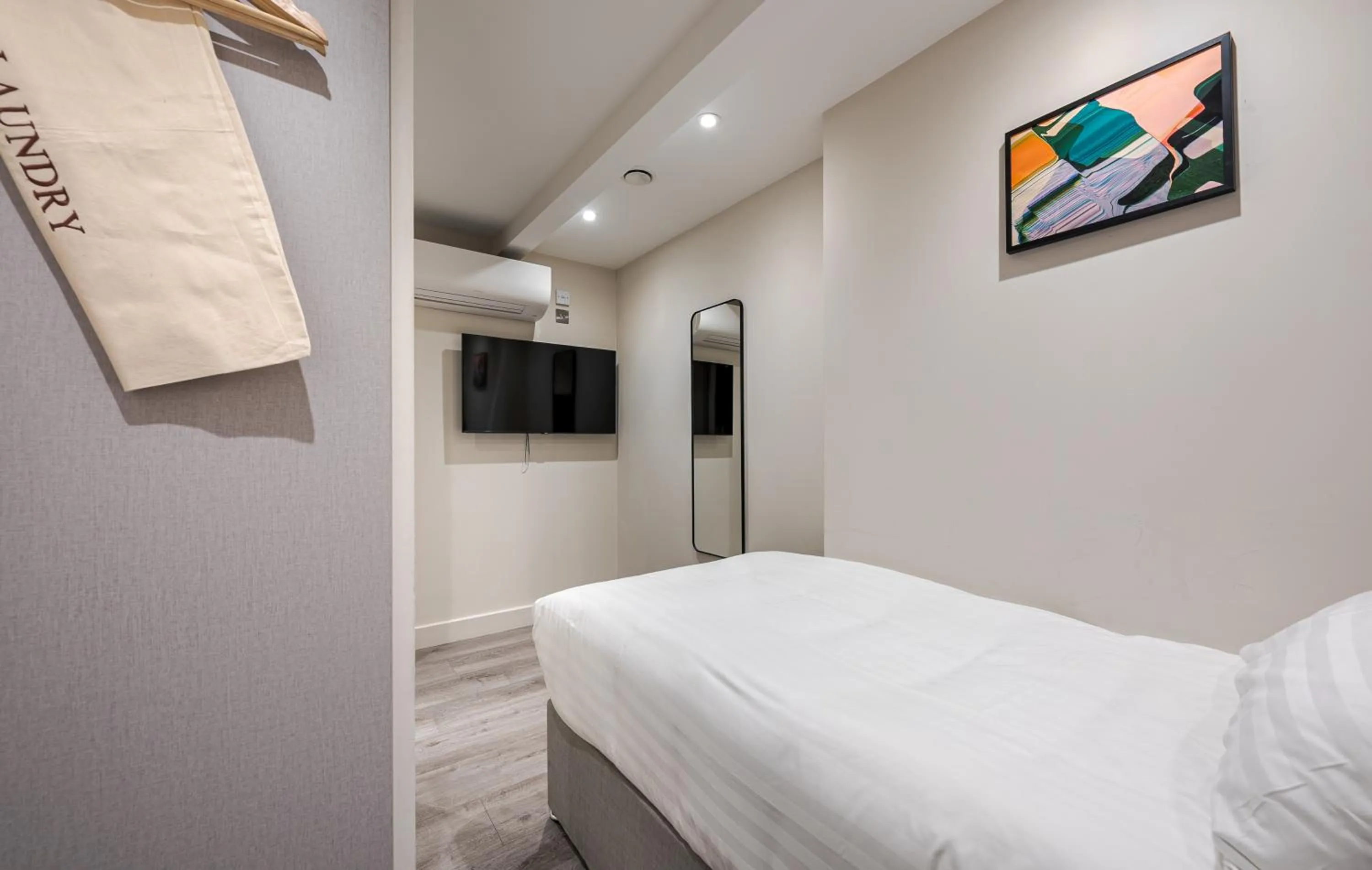 Bed in St Pancras Inn