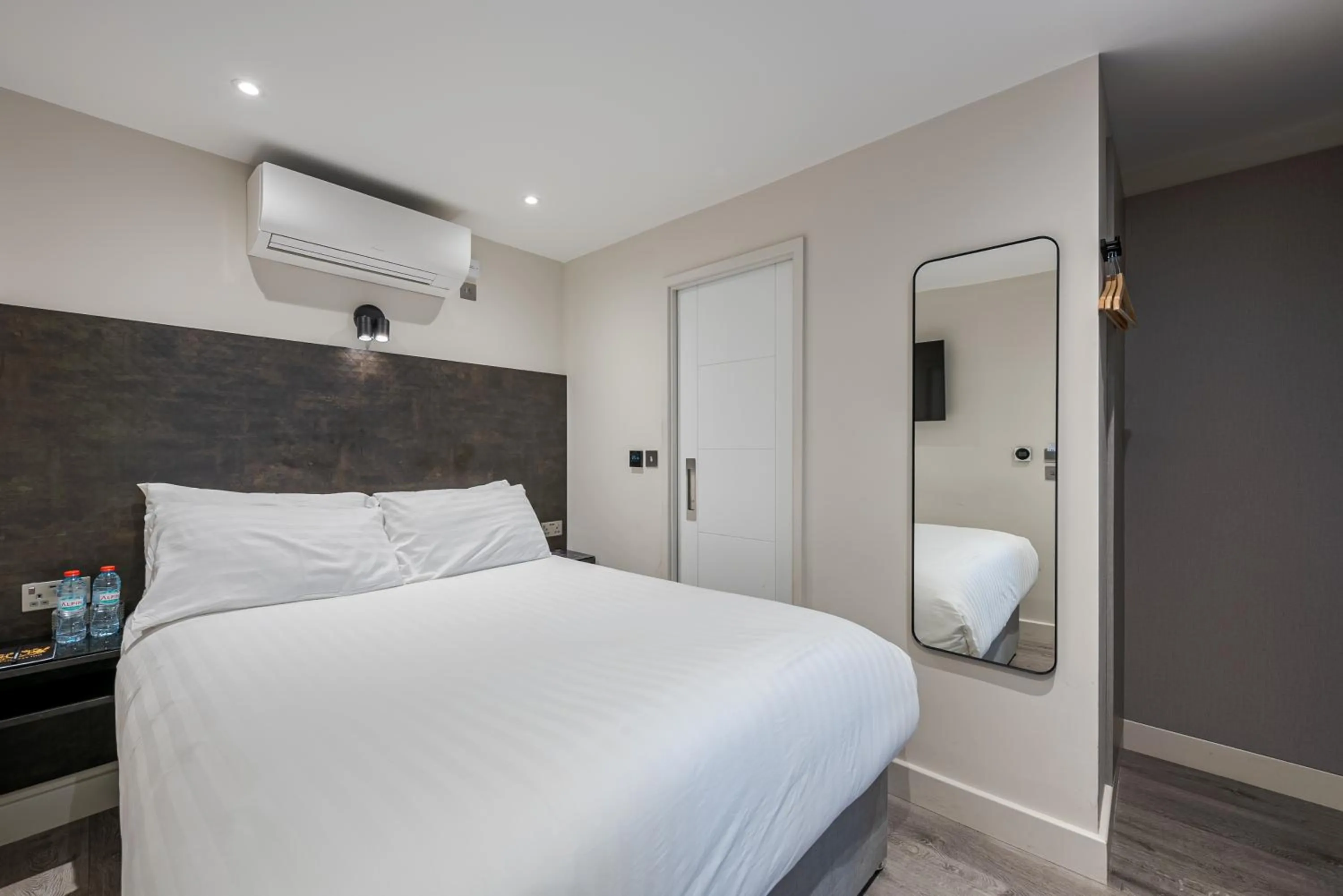 Bed in St Pancras Inn