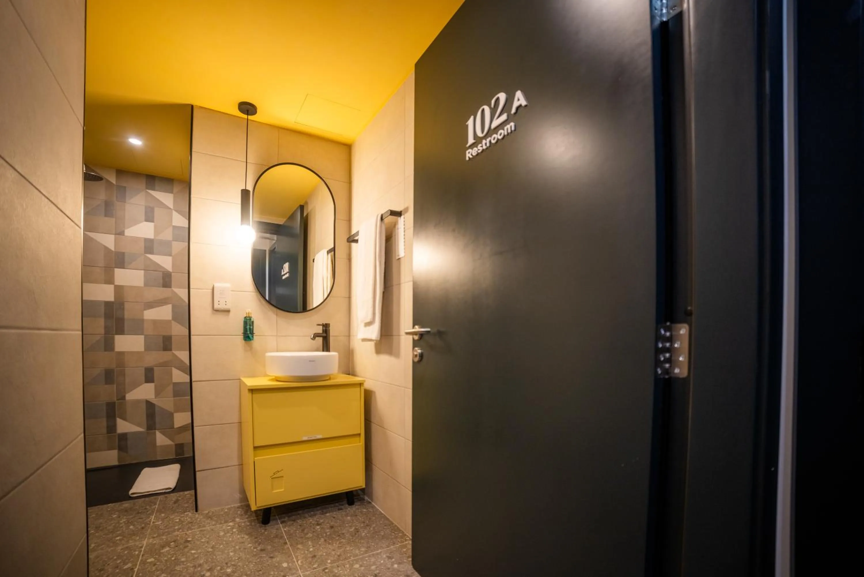 Bathroom in Eleven by Warren Collection