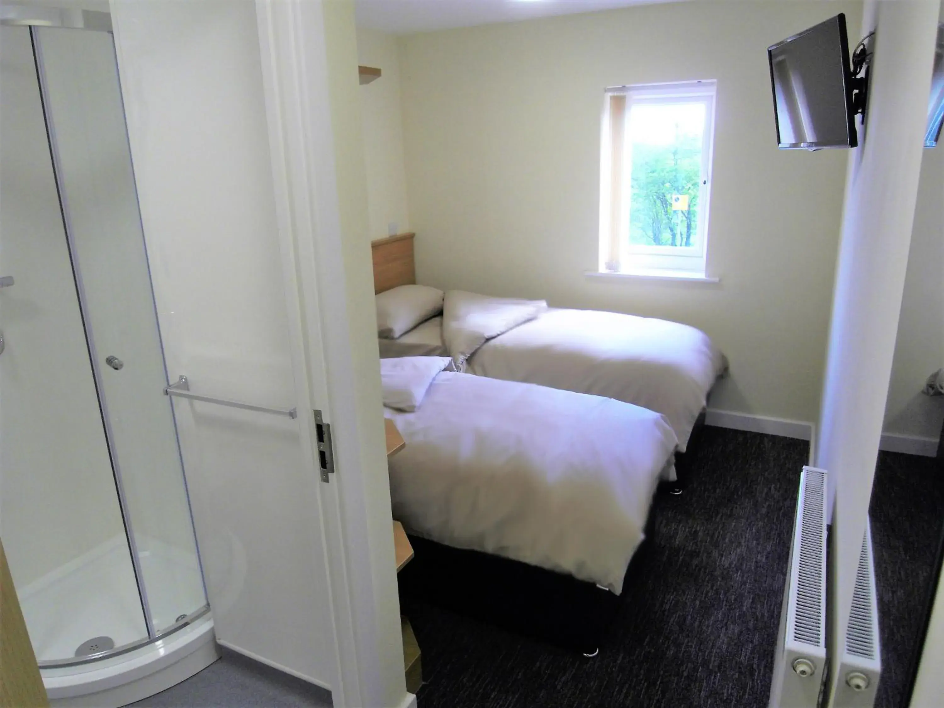Twin Room in The Stop - Hollies Truckstop Café Twin Room in The Stop - Hollies Truckstop Café