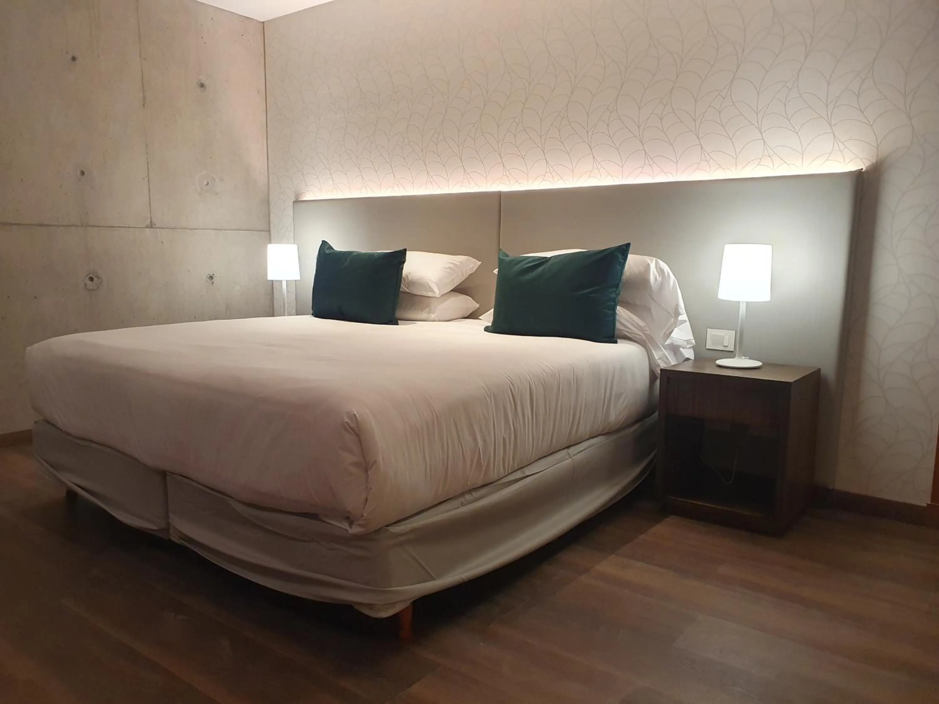 Bed in Del Bono Central Hotel