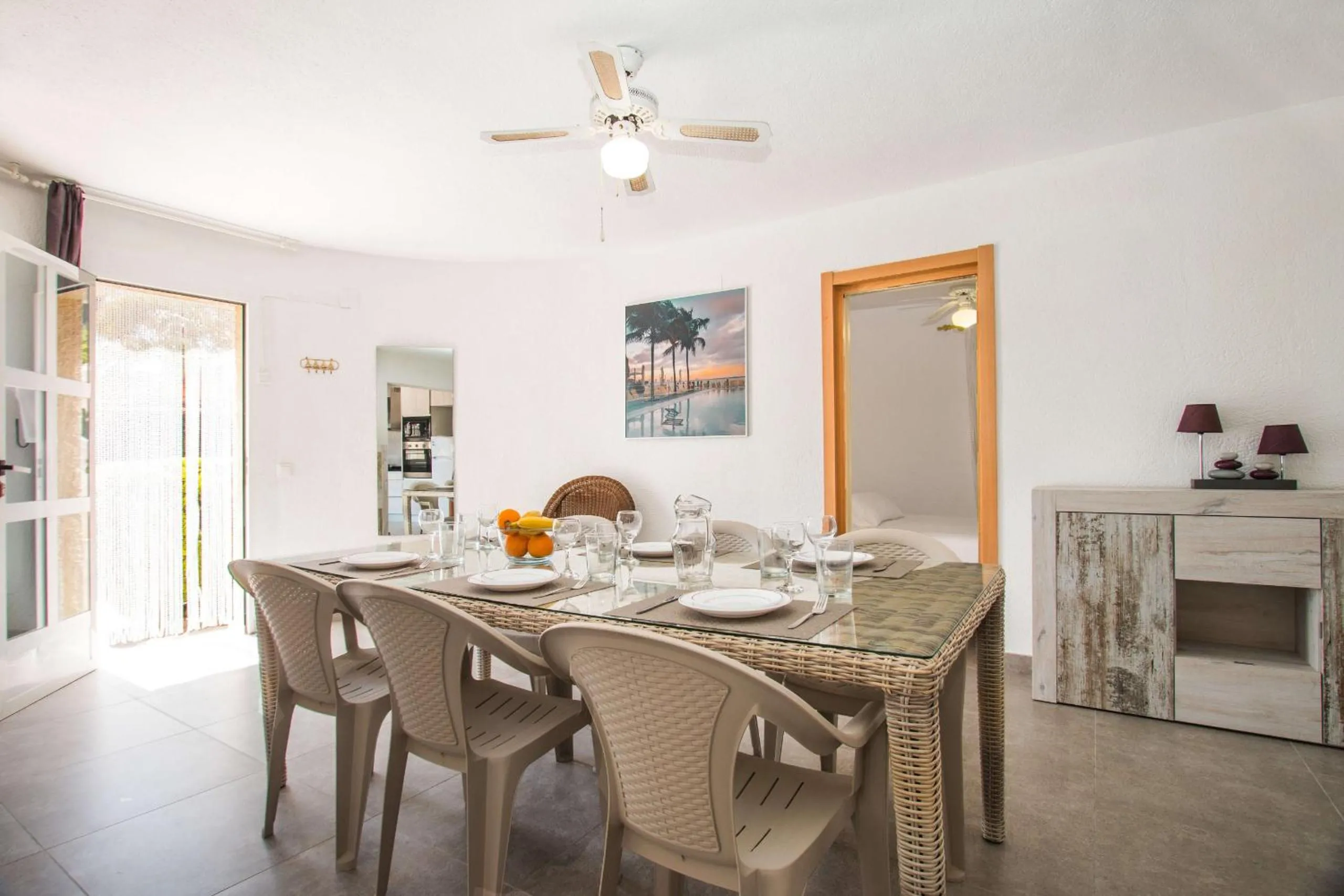 Dining area in Villa Erik - PlusHolidays