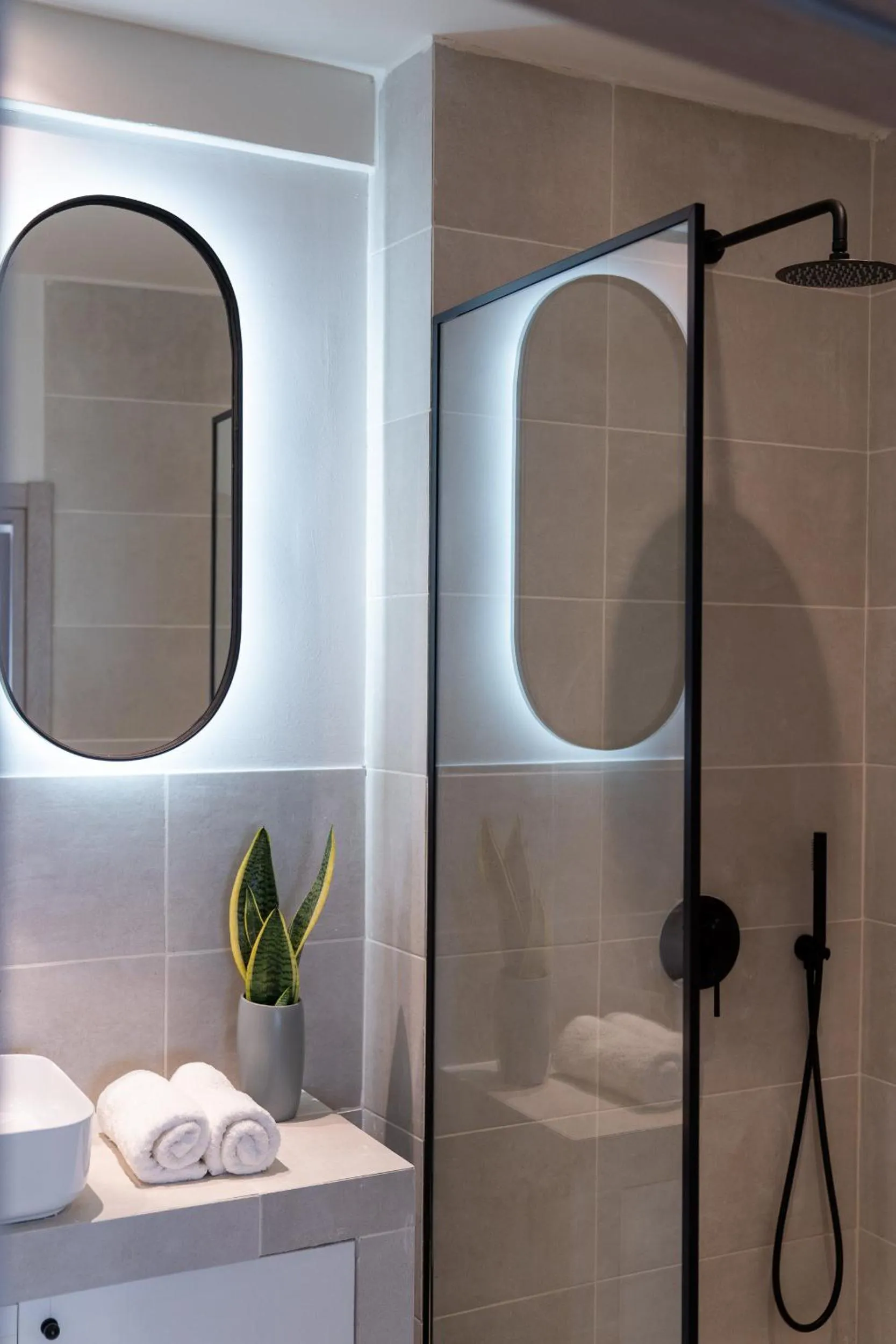 Shower in Athens Design Suites