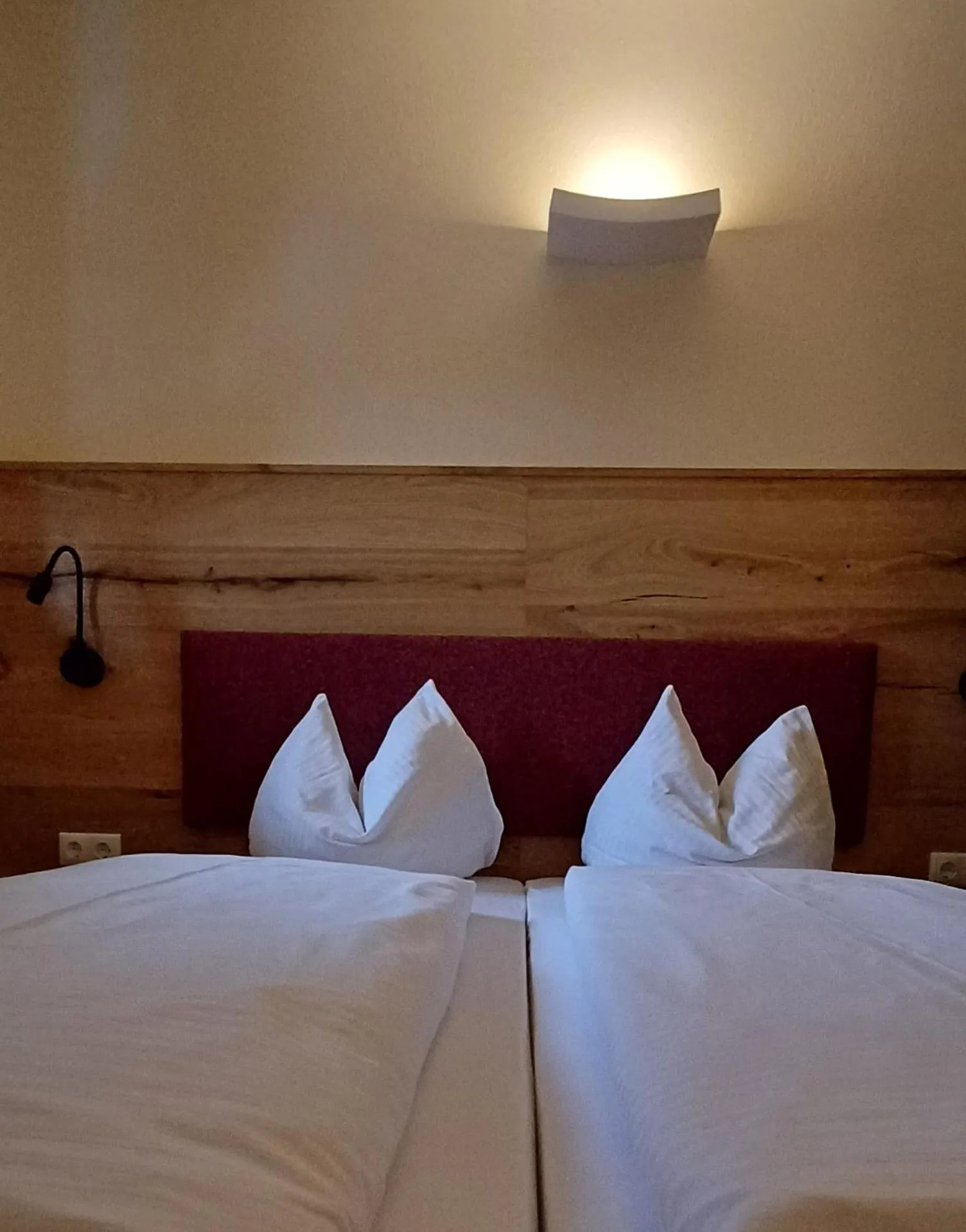 Bed in Gasthaus Murauer