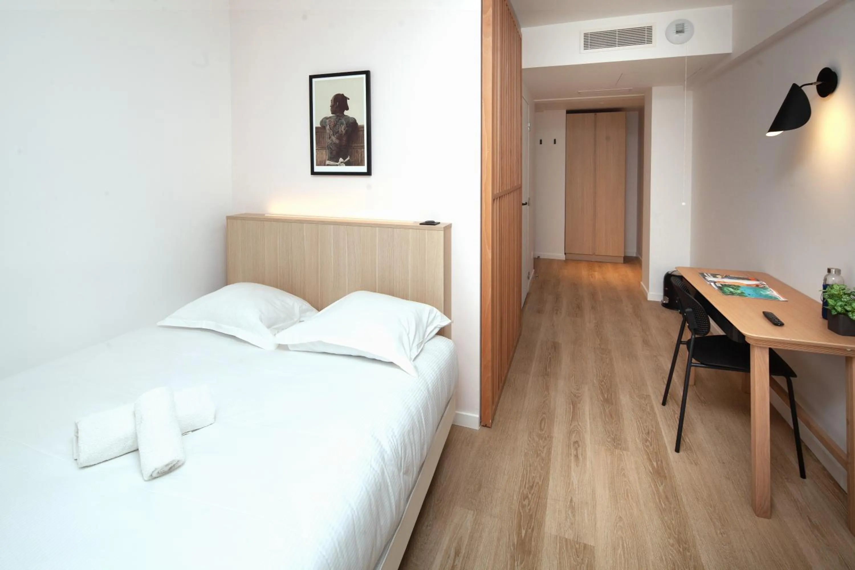 Bed in FINESTATE Coliving Champs-Elysées