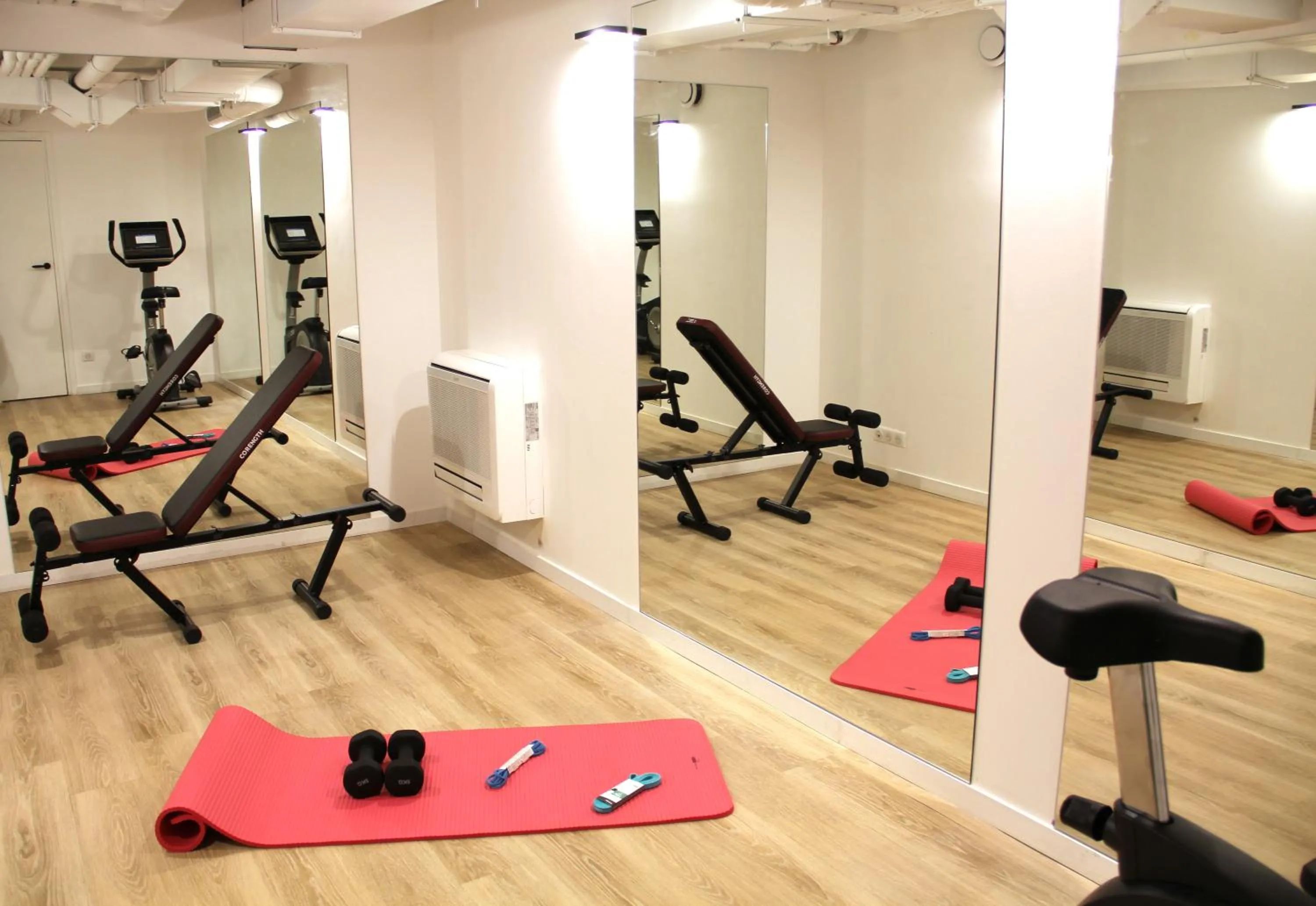 Fitness centre/facilities in FINESTATE Coliving Champs-Elysées
