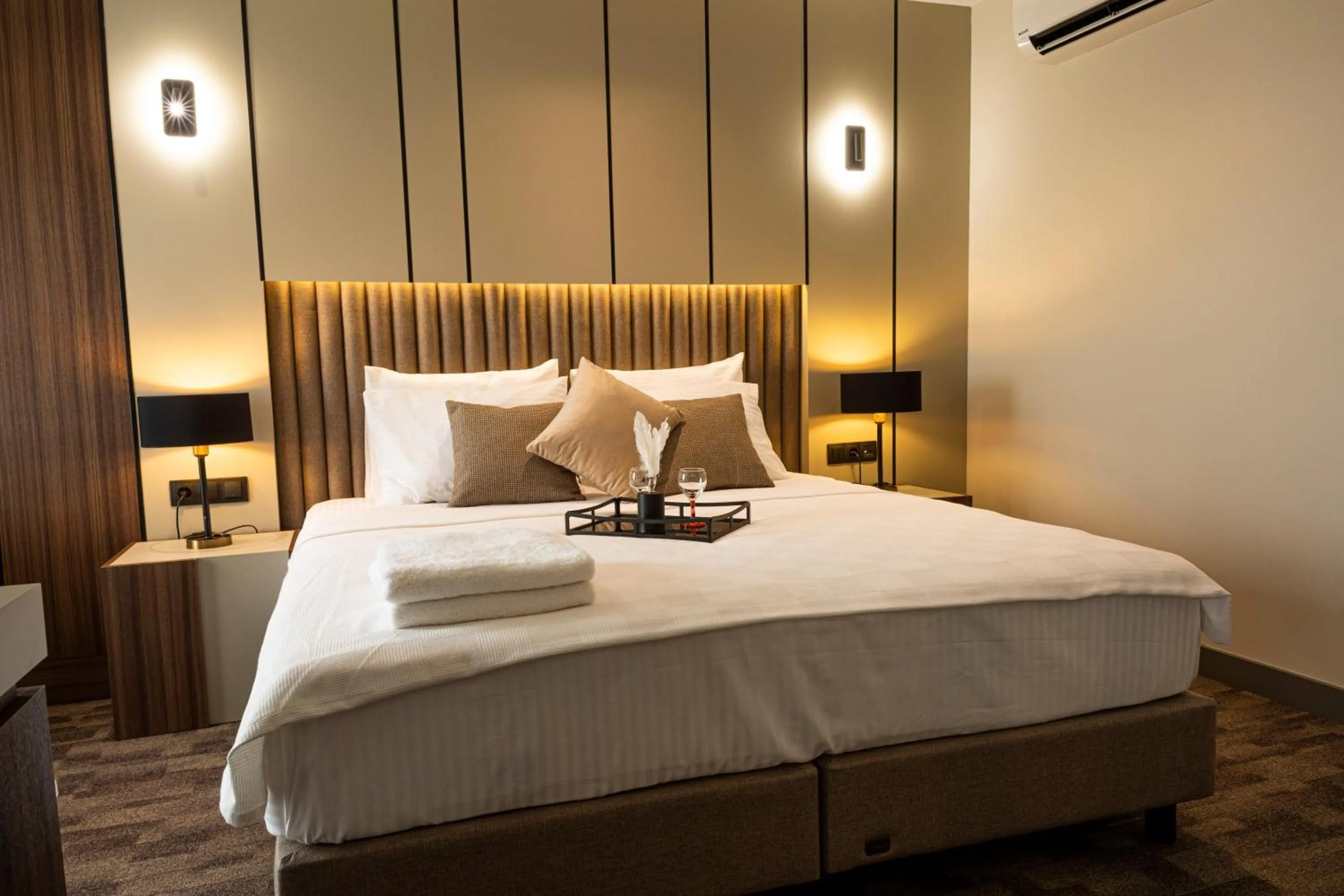 Bedroom, Bed in Monalisa Hotels KUŞADASI