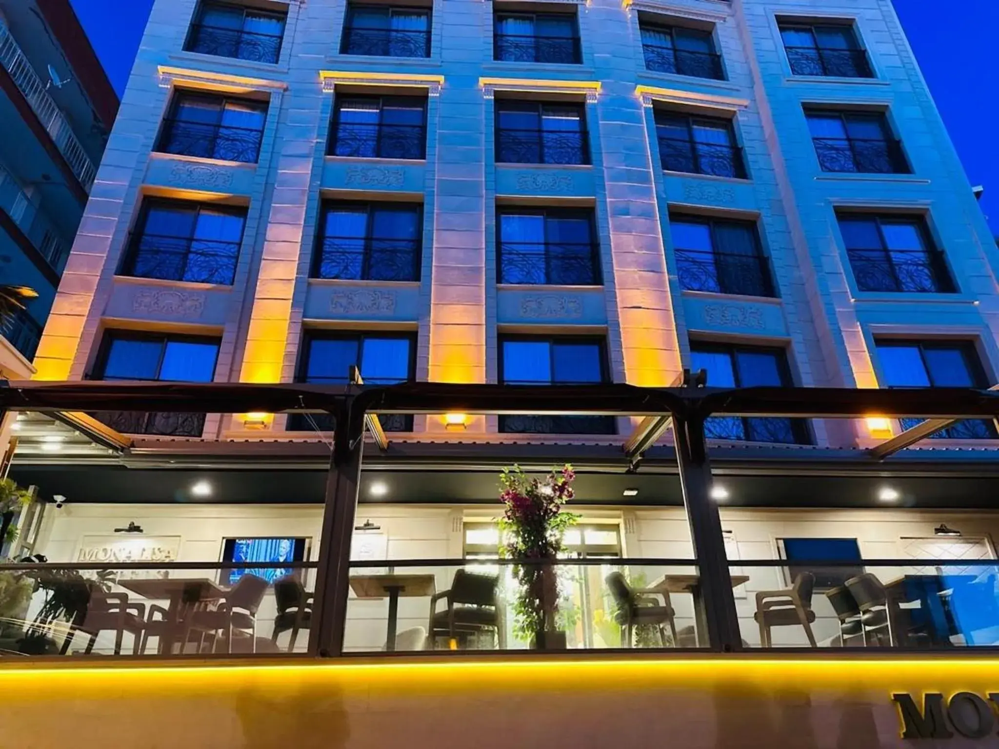 Facade/entrance in Monalisa Hotels KUŞADASI Facade/entrance in Monalisa Hotels KUŞADASI