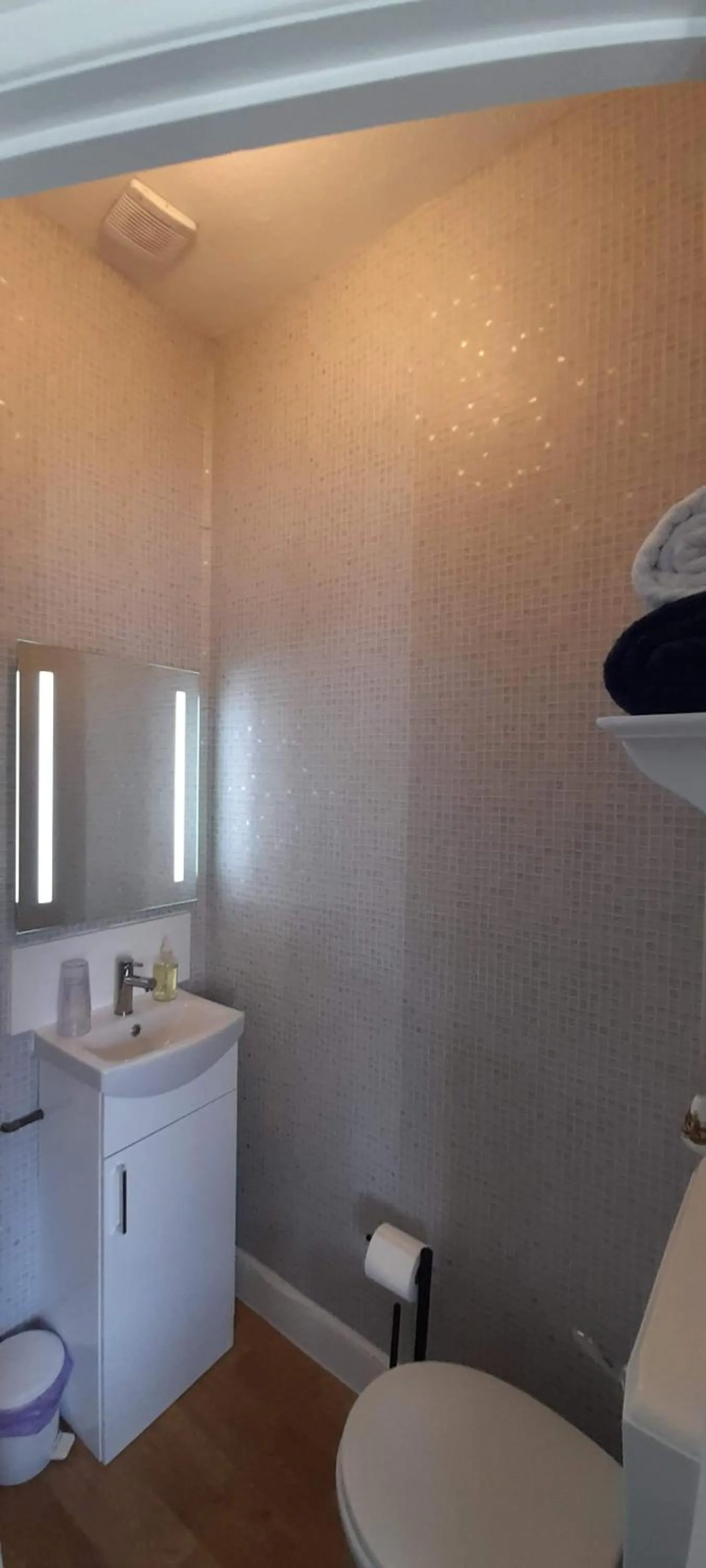 Shower in Saffron House