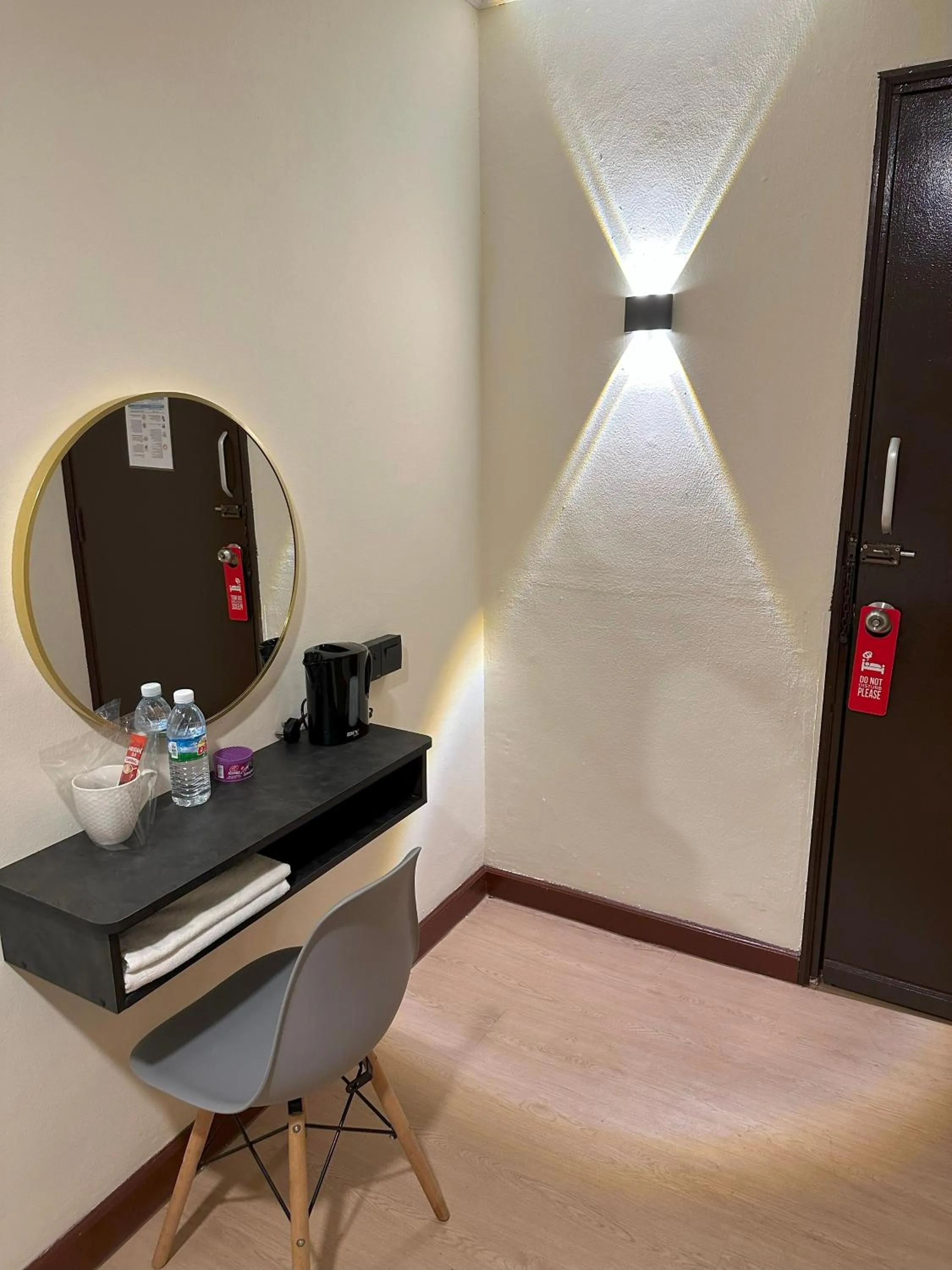 Coffee/tea facilities in CU Boutique Hotel