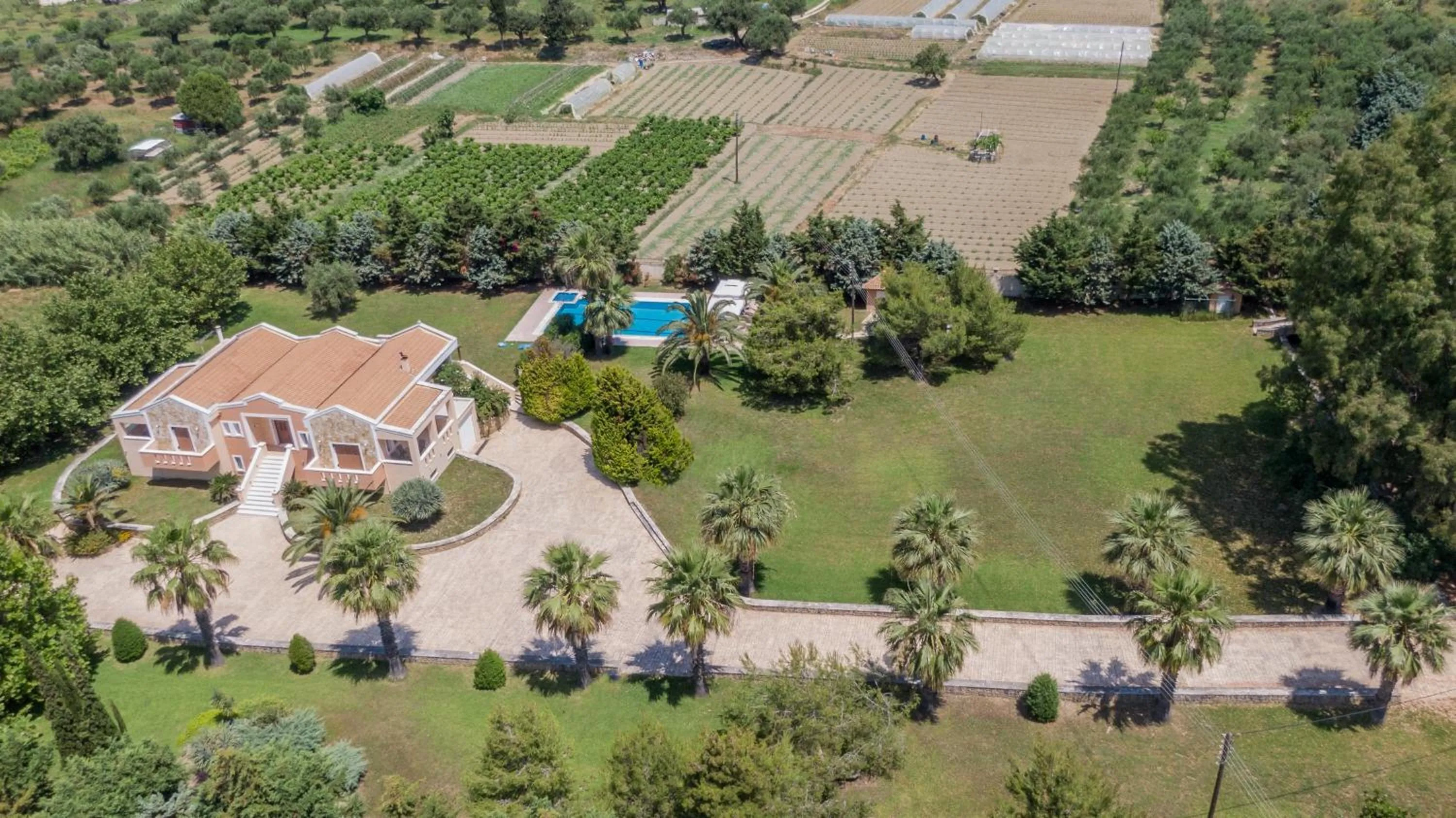 Bird's eye view in Leone Luxury Villas