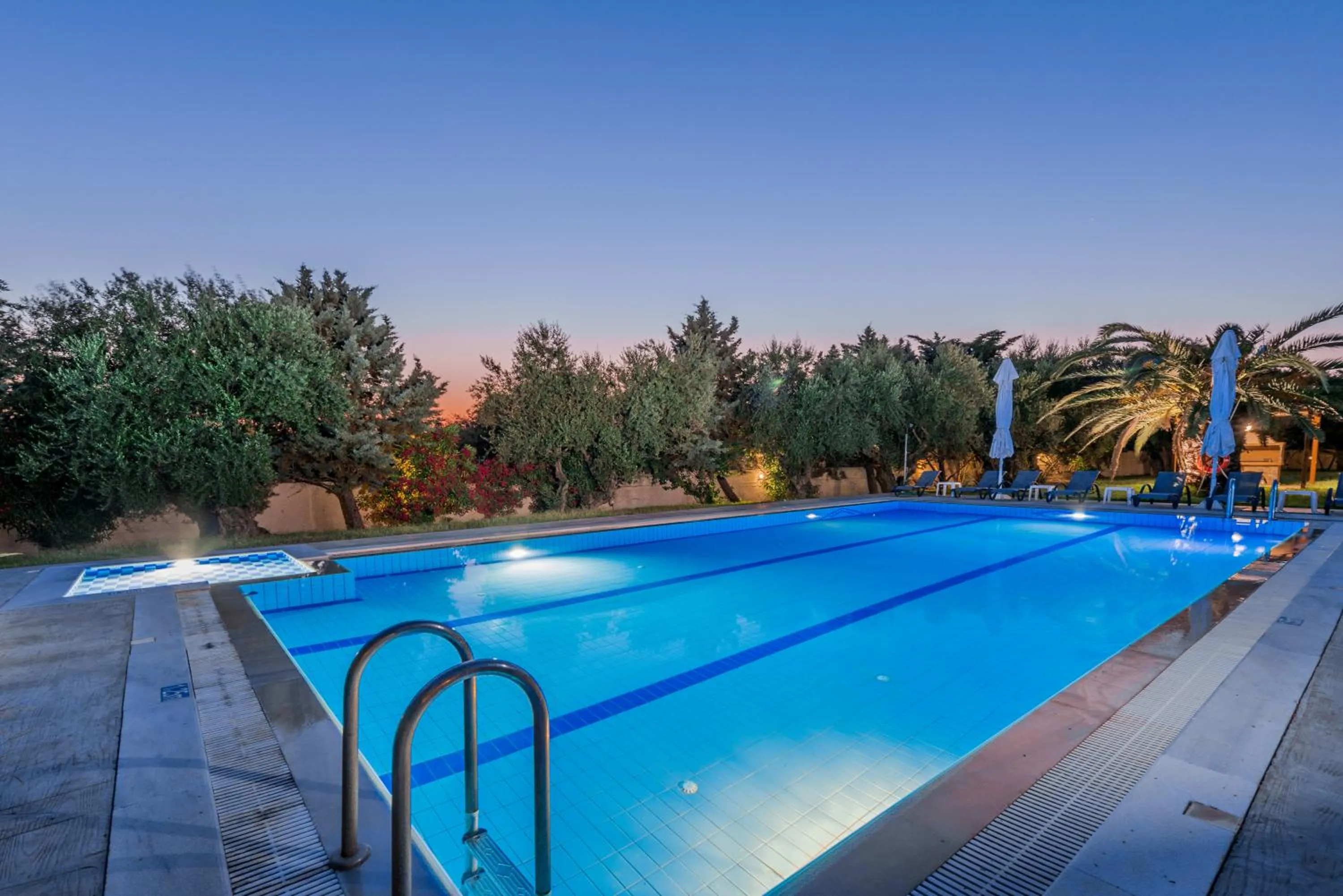 Swimming pool in Leone Luxury Villas