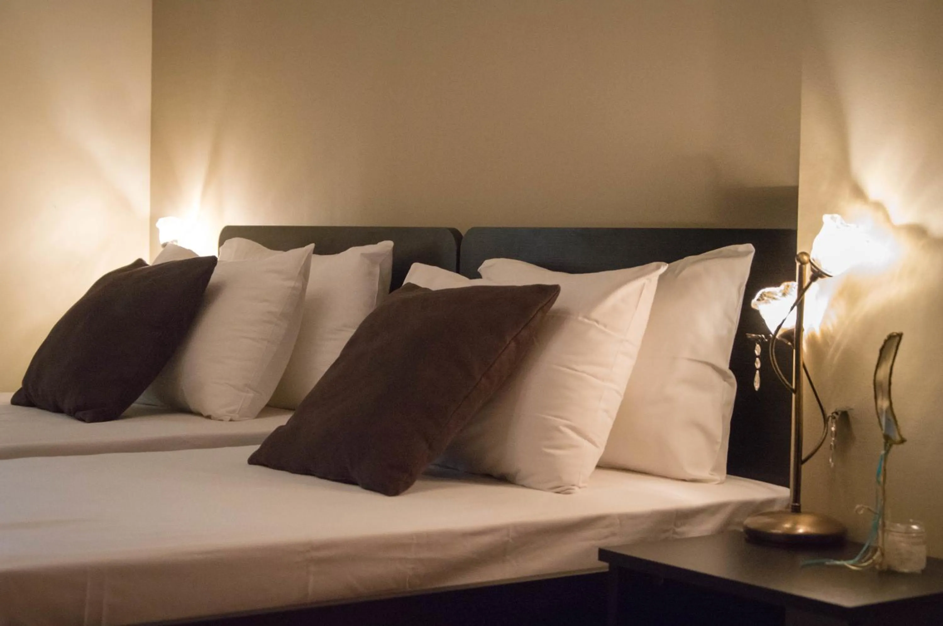 Photo of the whole room, Bed in Leone Luxury Villas