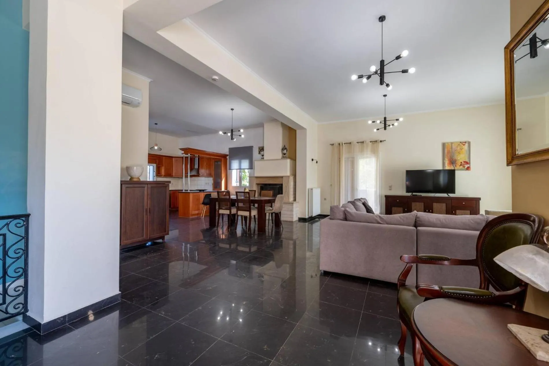 Kitchen or kitchenette in Leone Luxury Villas