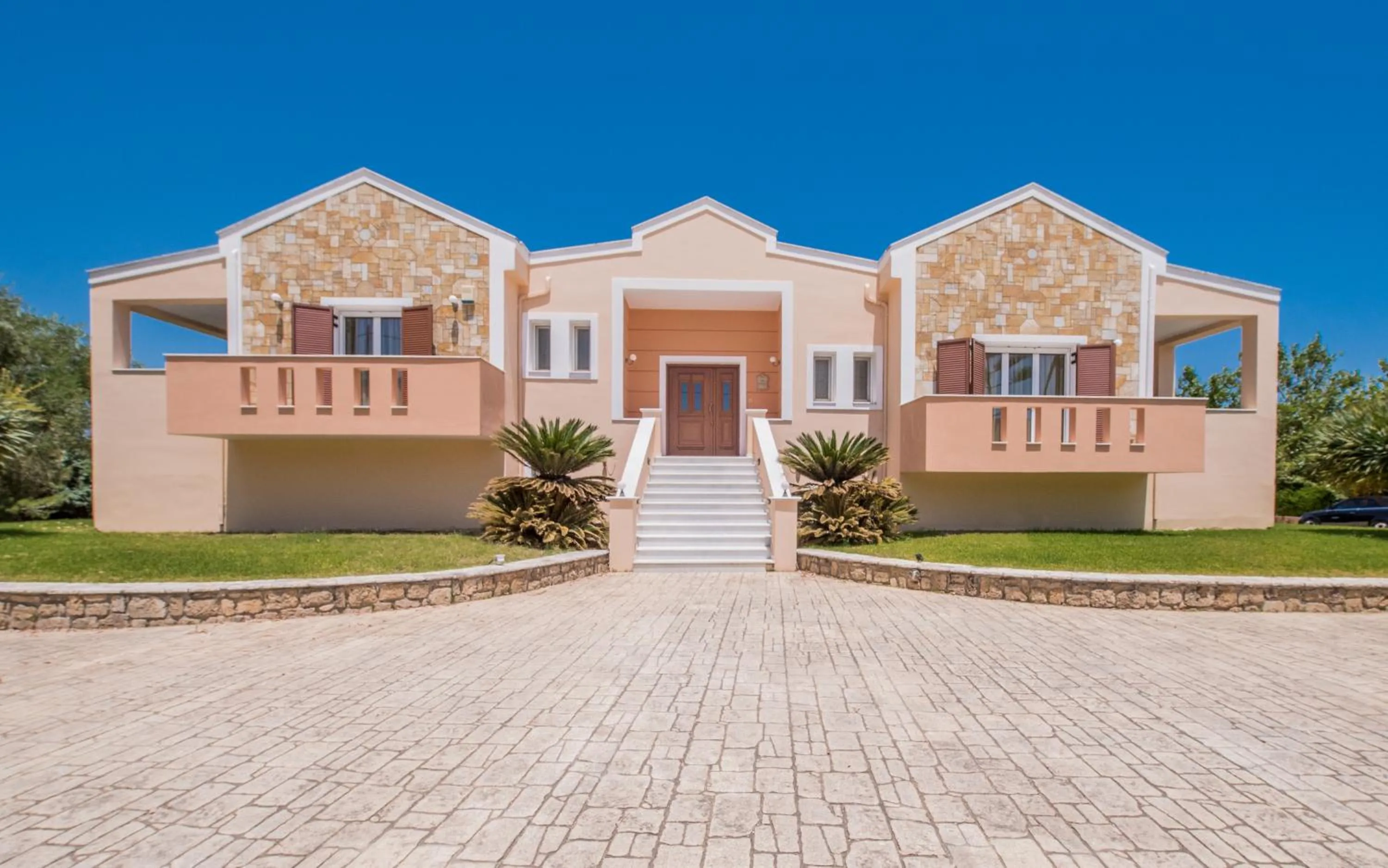 Property building in Leone Luxury Villas