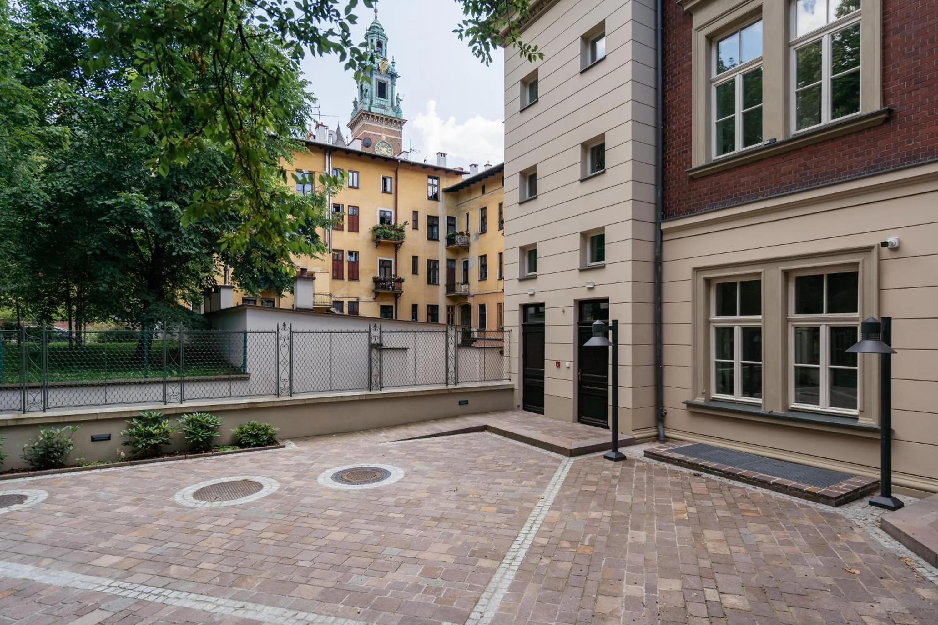Property building in WillaWawel - LoftAffair Collection