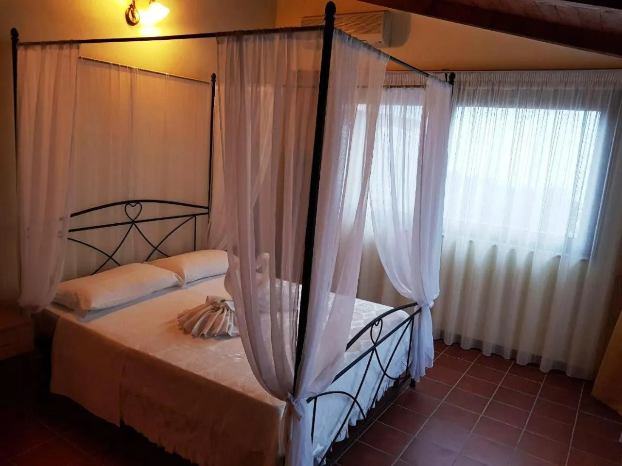 Photo of the whole room, Bed in Villa Incanto B&B
