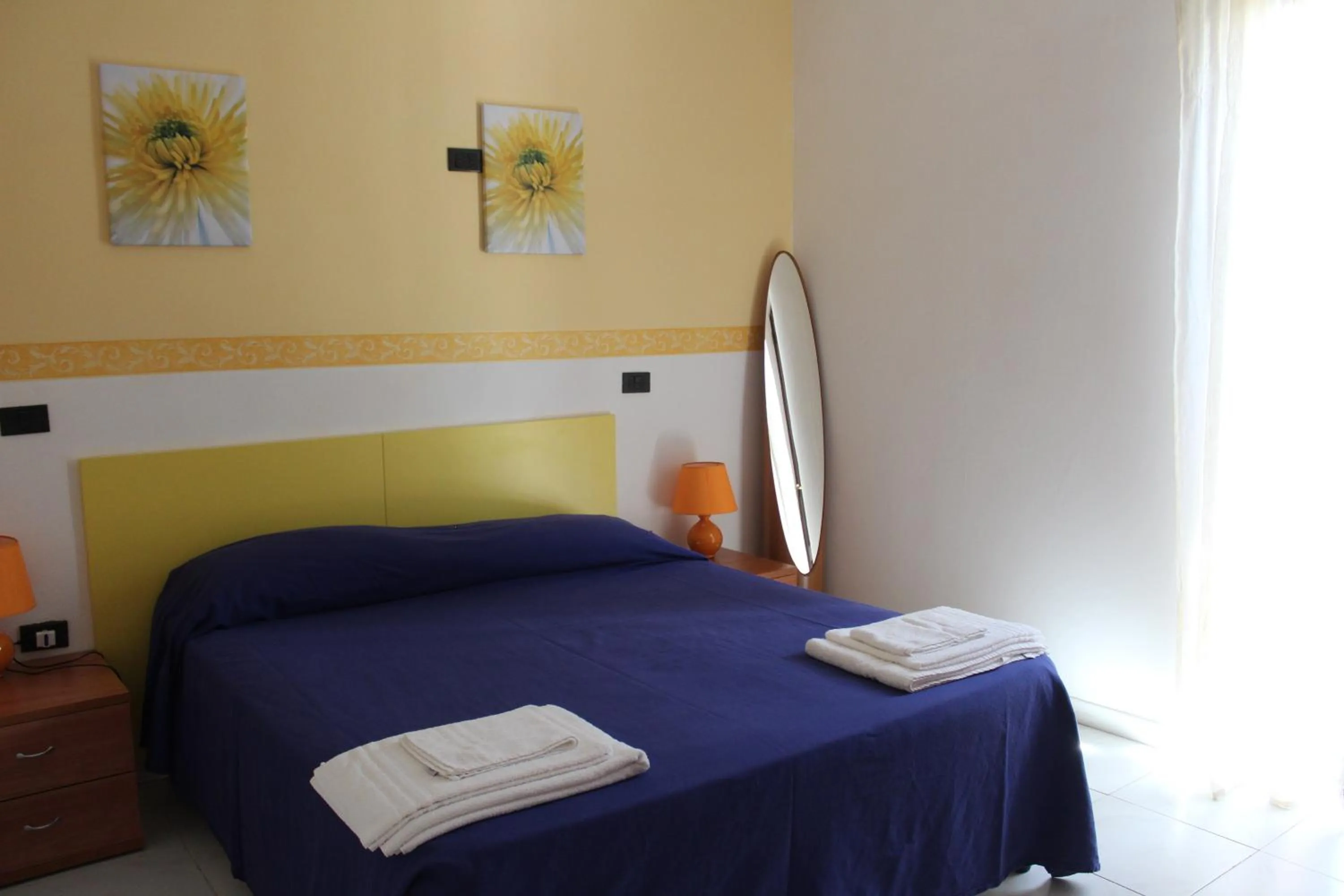 Bedroom, Bed in Villa Incanto B&B