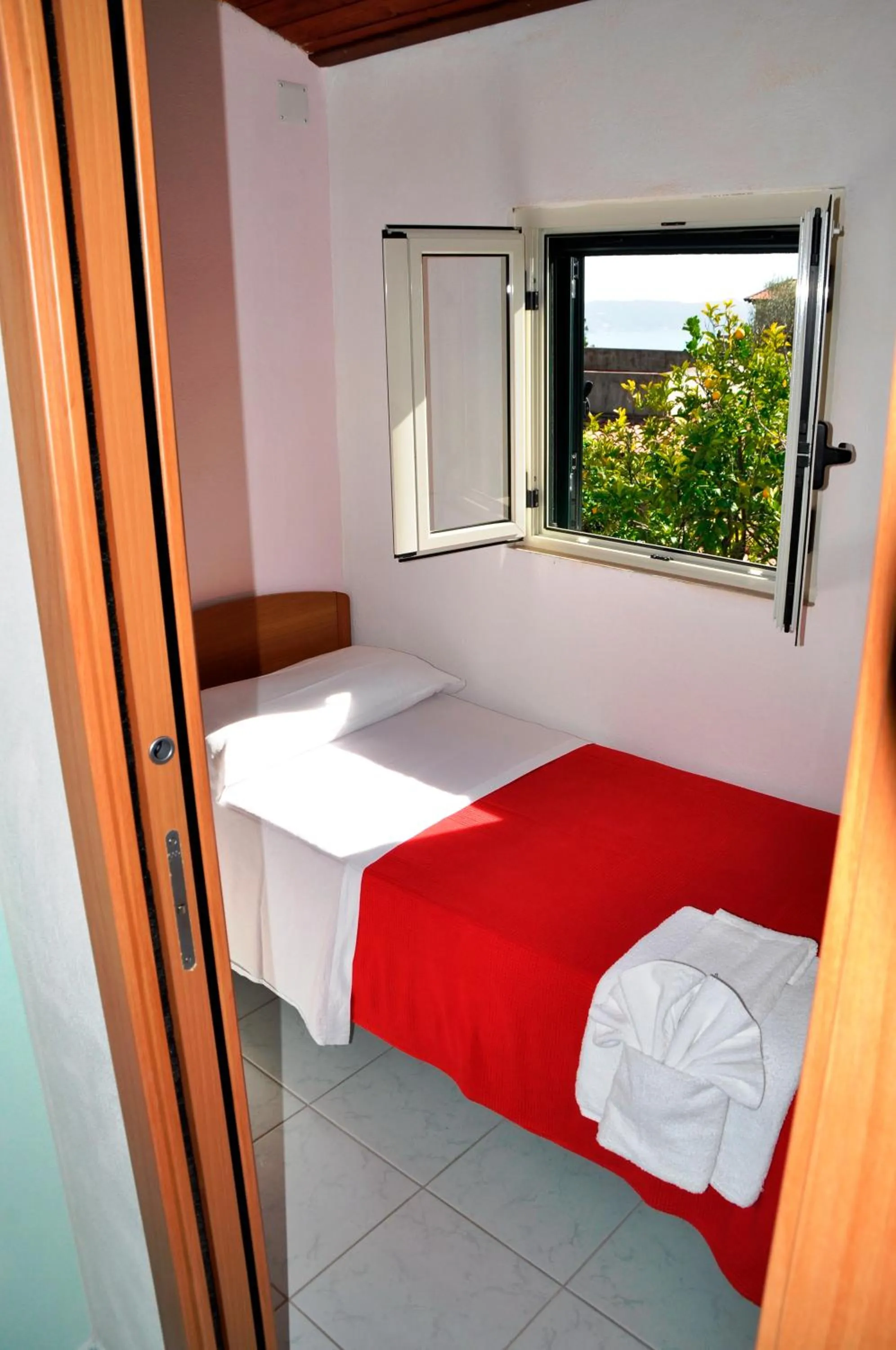 Bedroom, Bed in Villa Incanto B&B