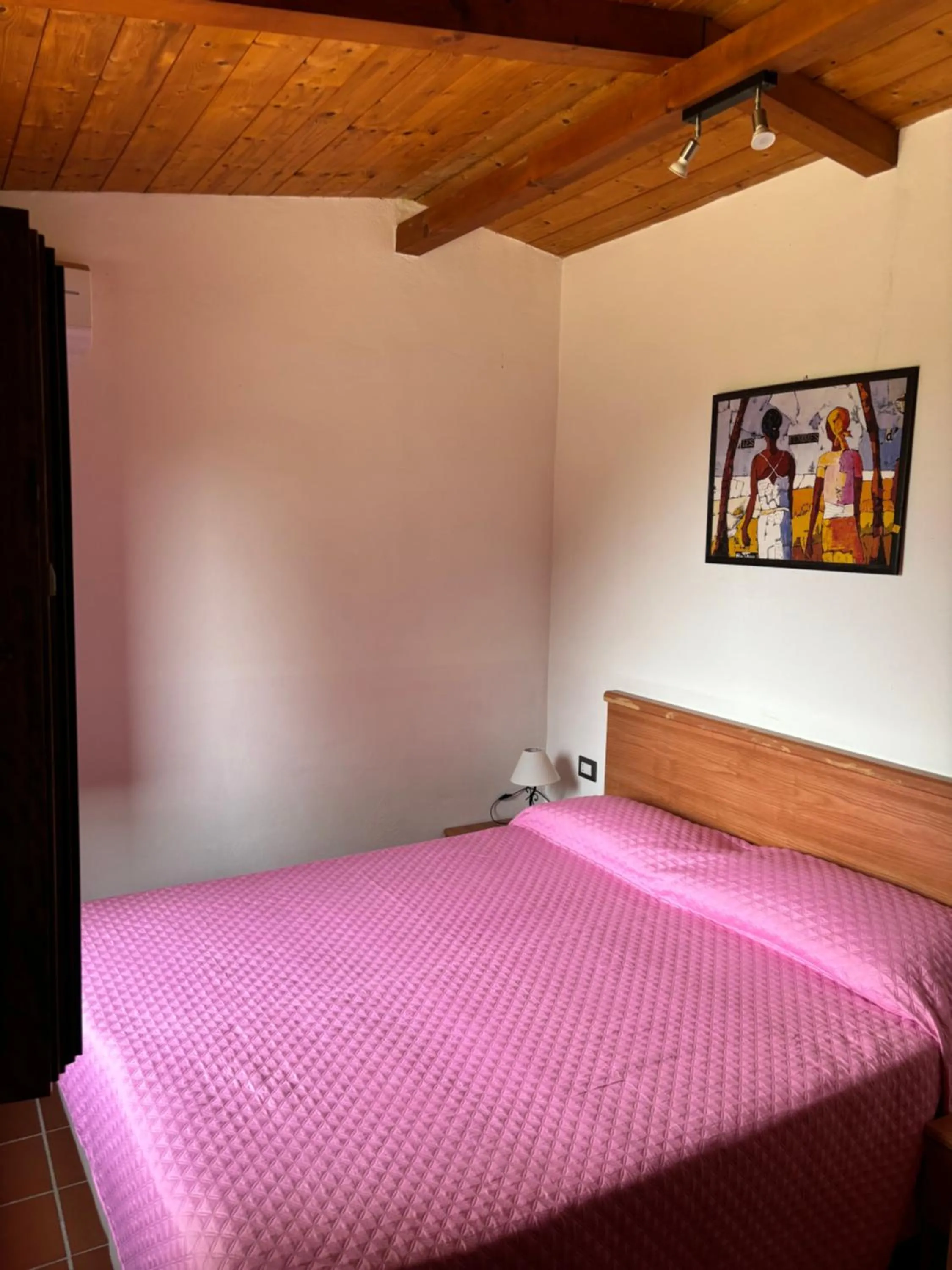 Bed in Villa Incanto B&B