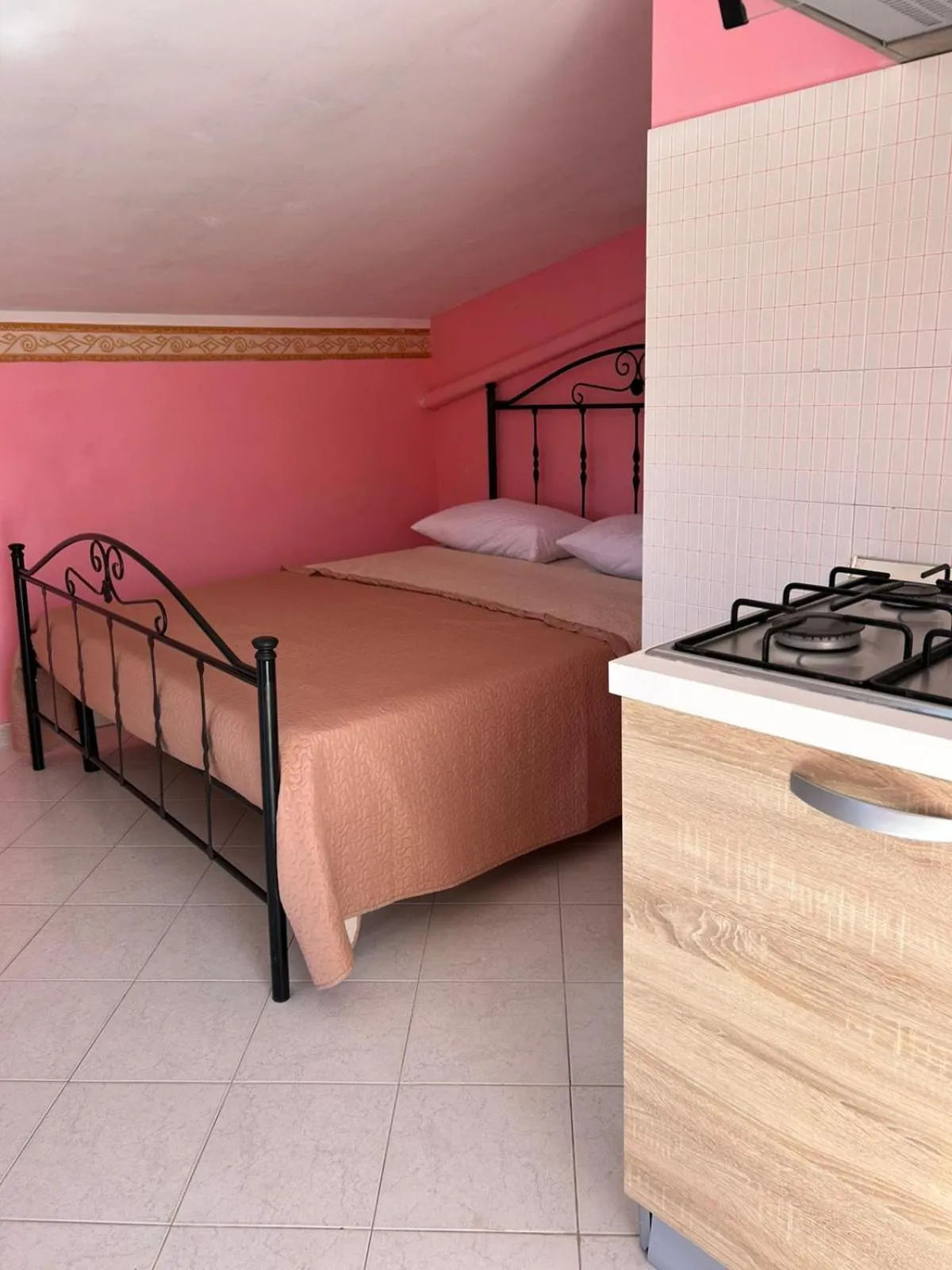 Bedroom, Bed in Appartamenti Vacanze Minervino