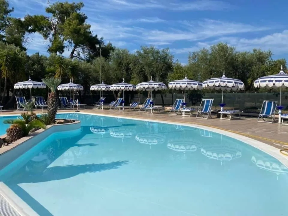 Pool view in Appartamenti Vacanze Minervino