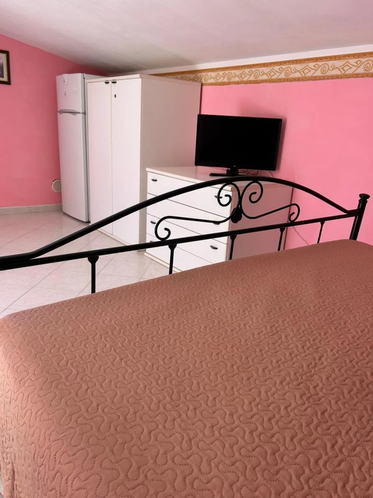 Bedroom, Bed in Appartamenti Vacanze Minervino