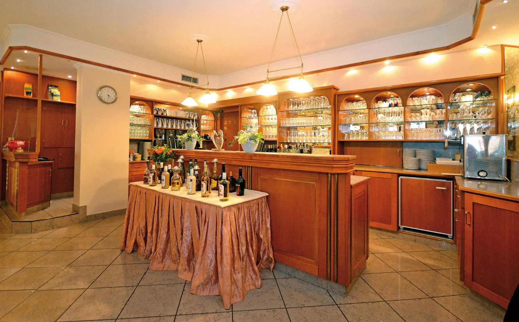 Restaurant/places to eat in Hotel Burgfrieden