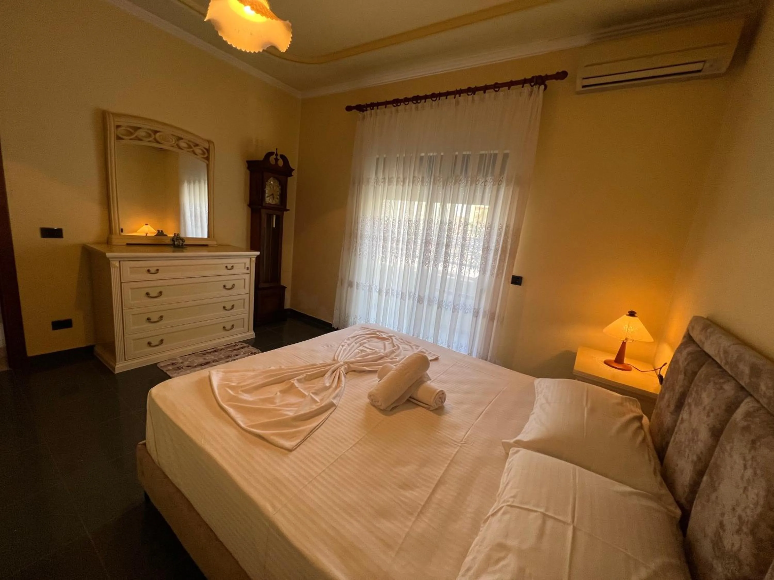 Bed in Green Garden Villa