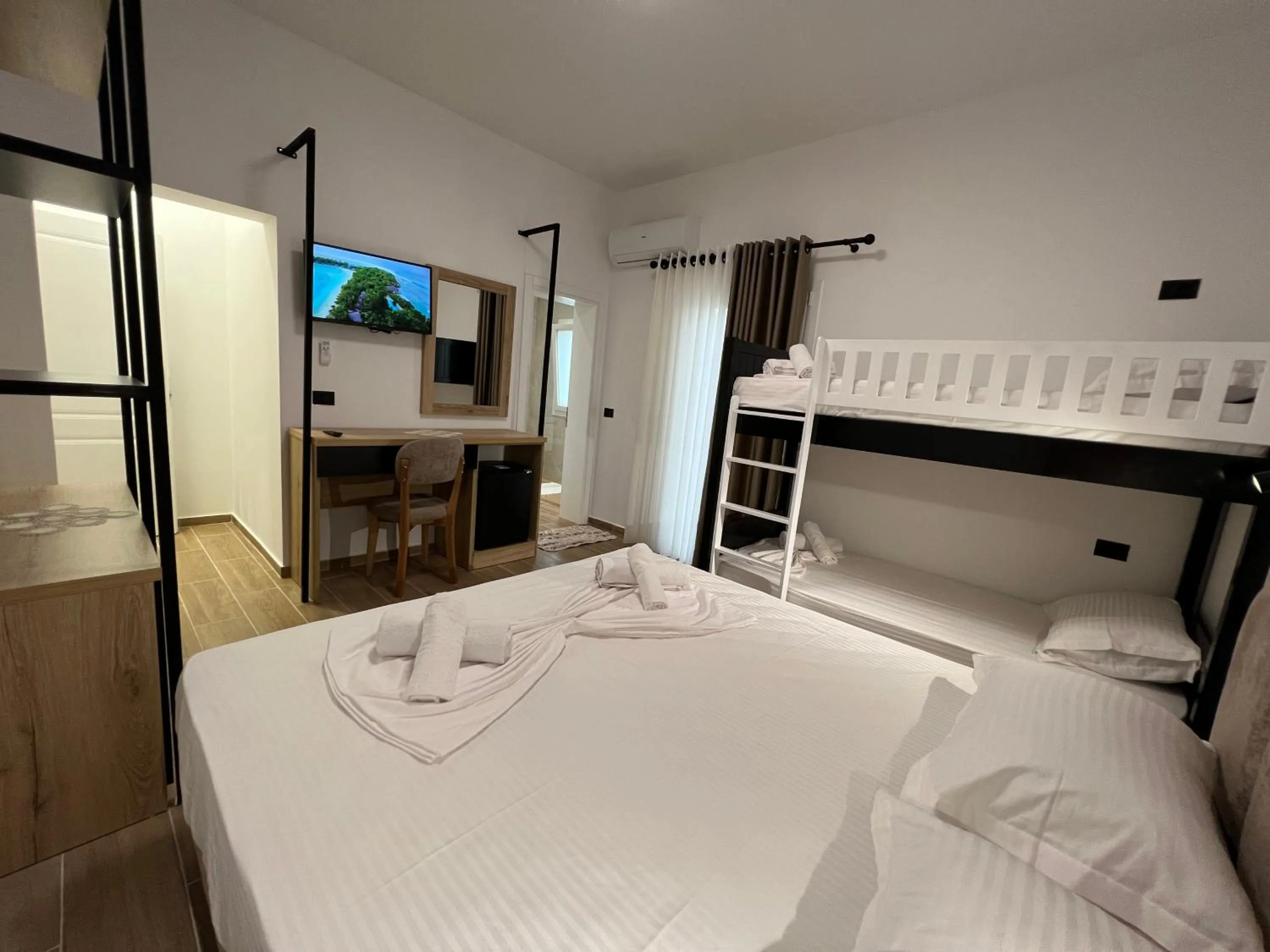 Bed in Green Garden Villa