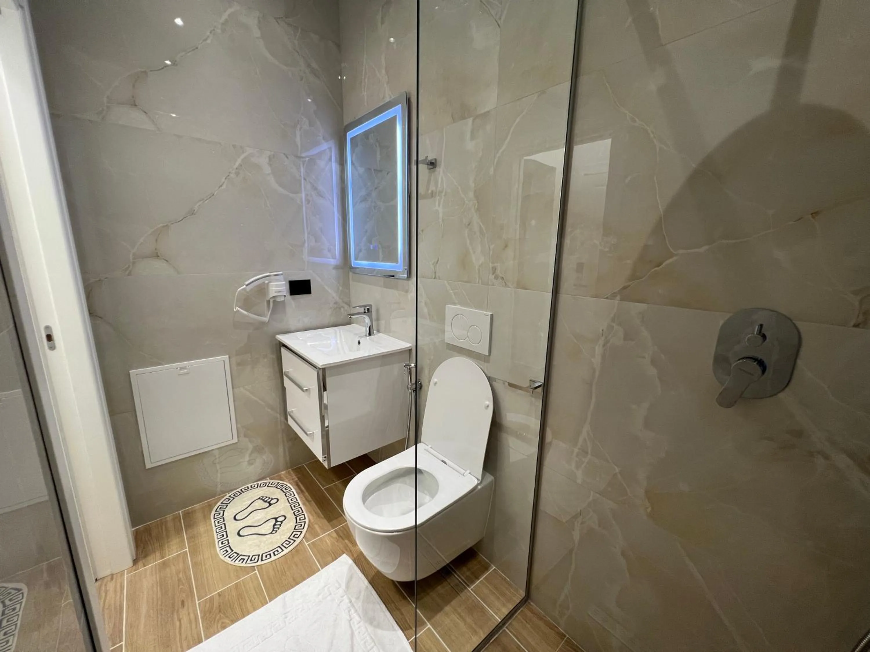 Shower in Green Garden Villa