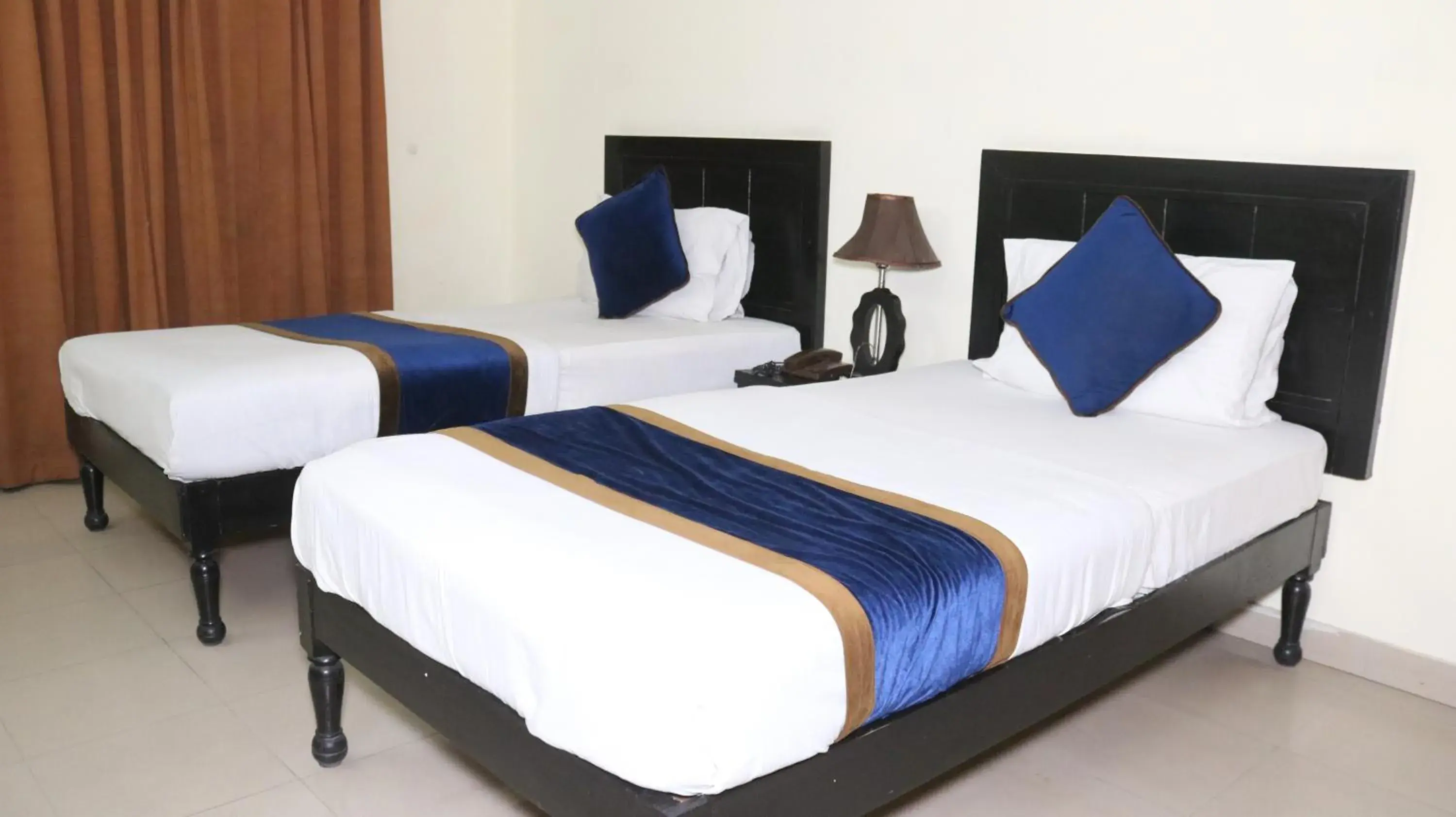 Bedroom in Hotel Tourist Inn Lahore Bedroom in Hotel Tourist Inn Lahore