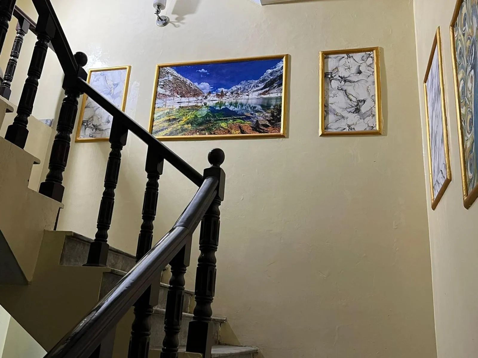 Hotel Tourist Inn Lahore