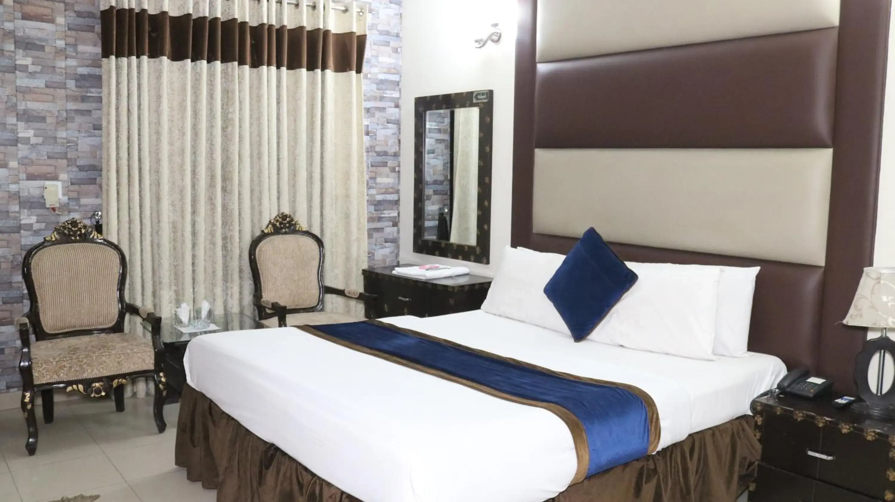 Bed in Hotel Tourist Inn Lahore Bed in Hotel Tourist Inn Lahore