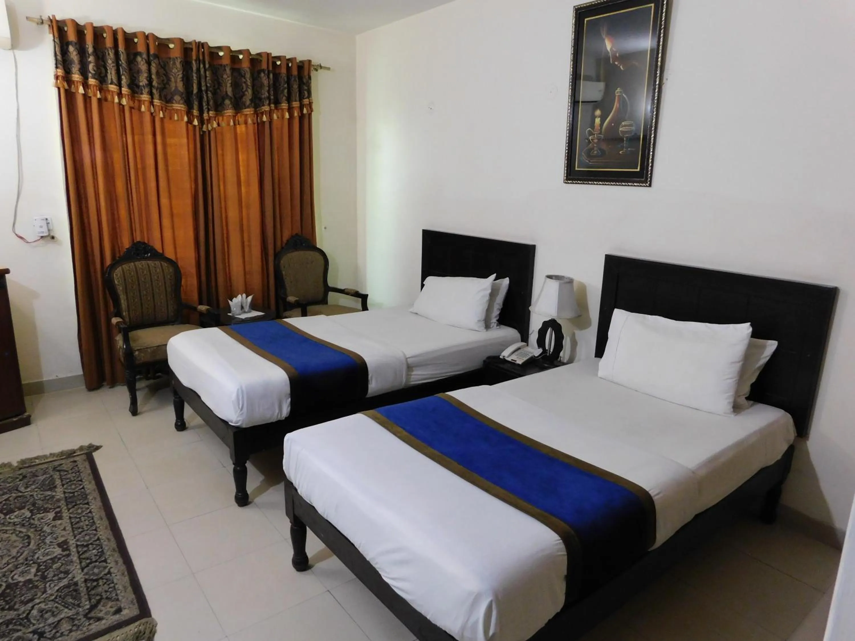 Hotel Tourist Inn Lahore