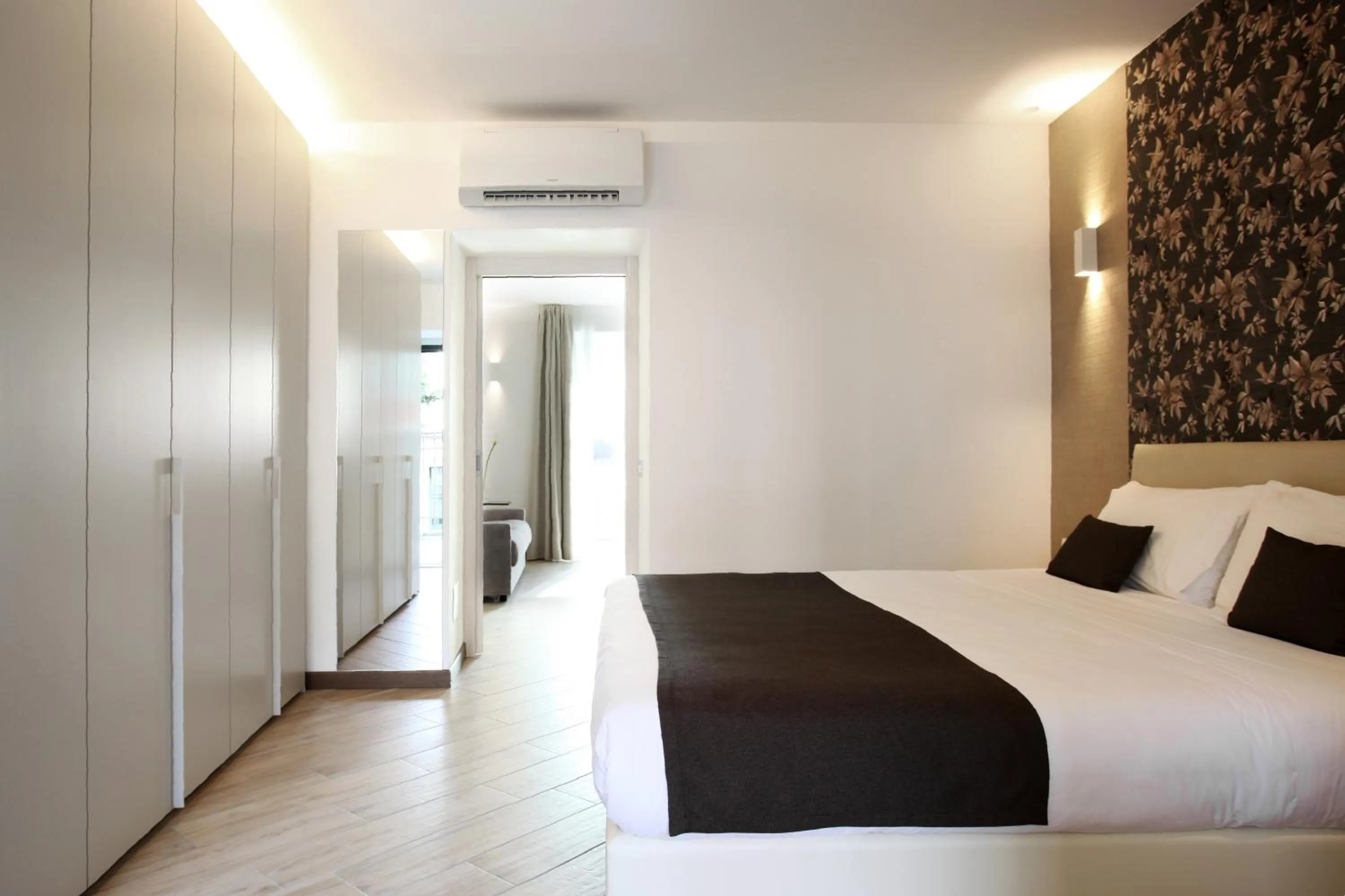 Photo of the whole room, Bed in Hotel Ponti