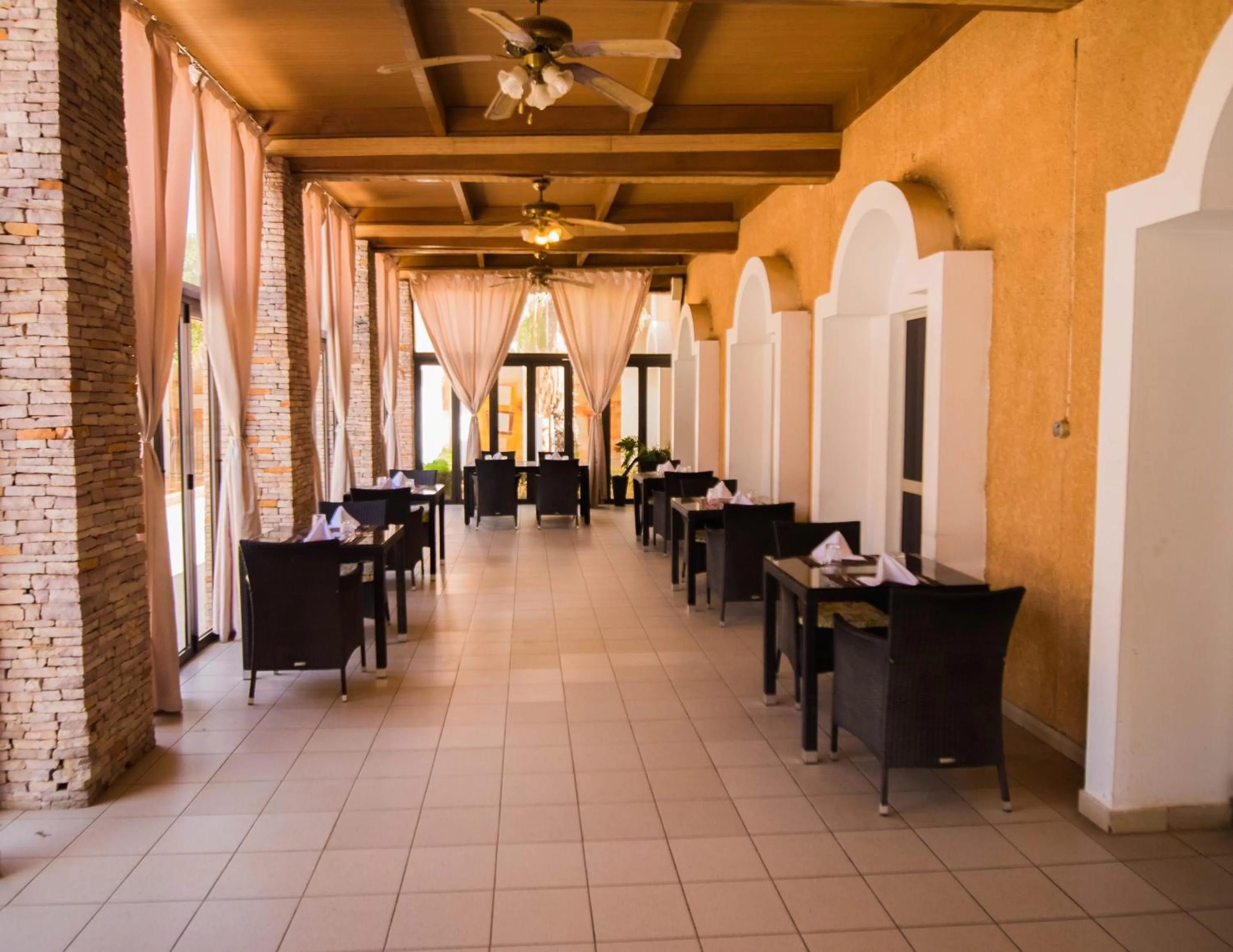 Hotel Monotel Dar El Barka