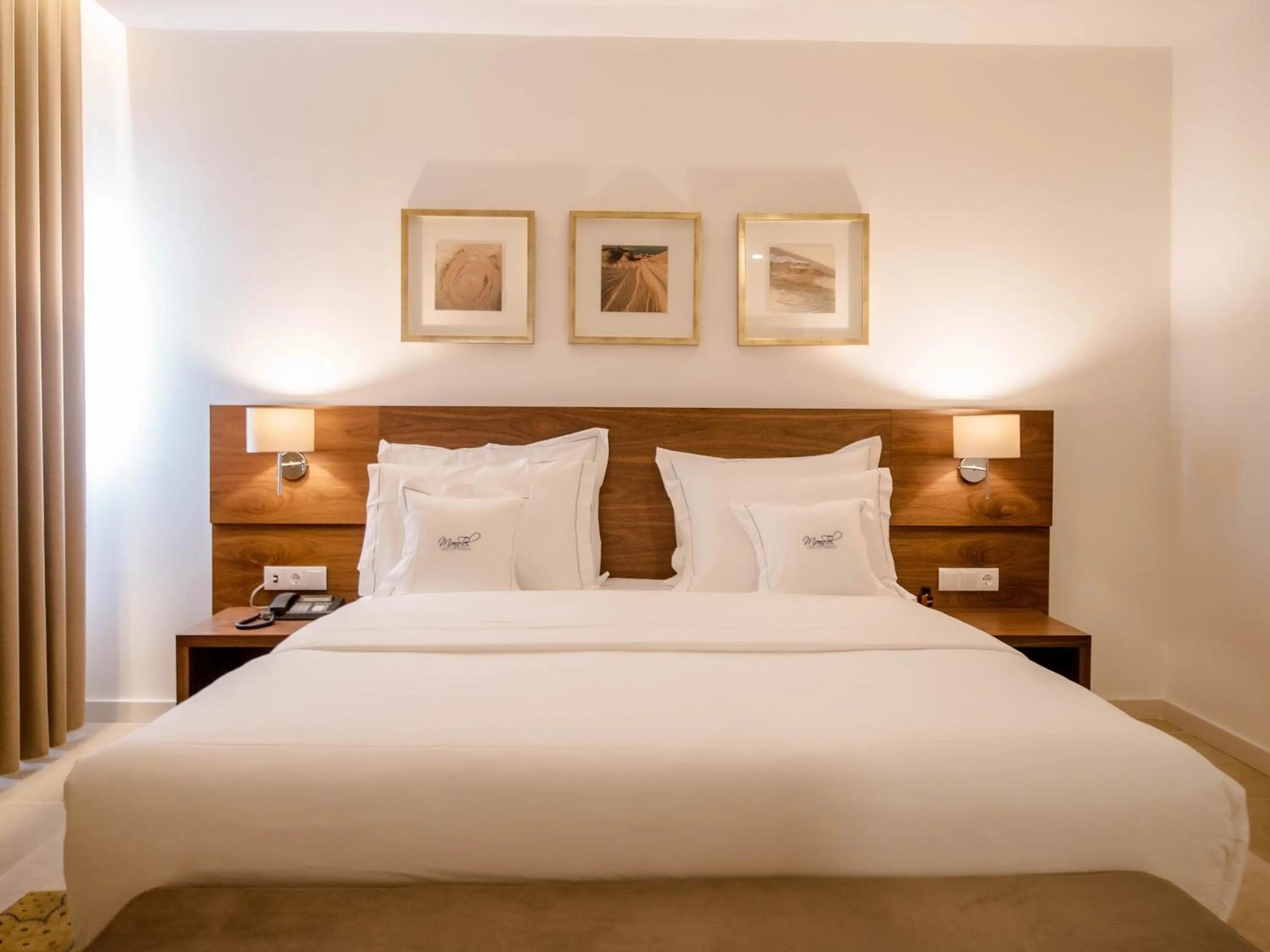 Bed in Hotel Monotel Dar El Barka