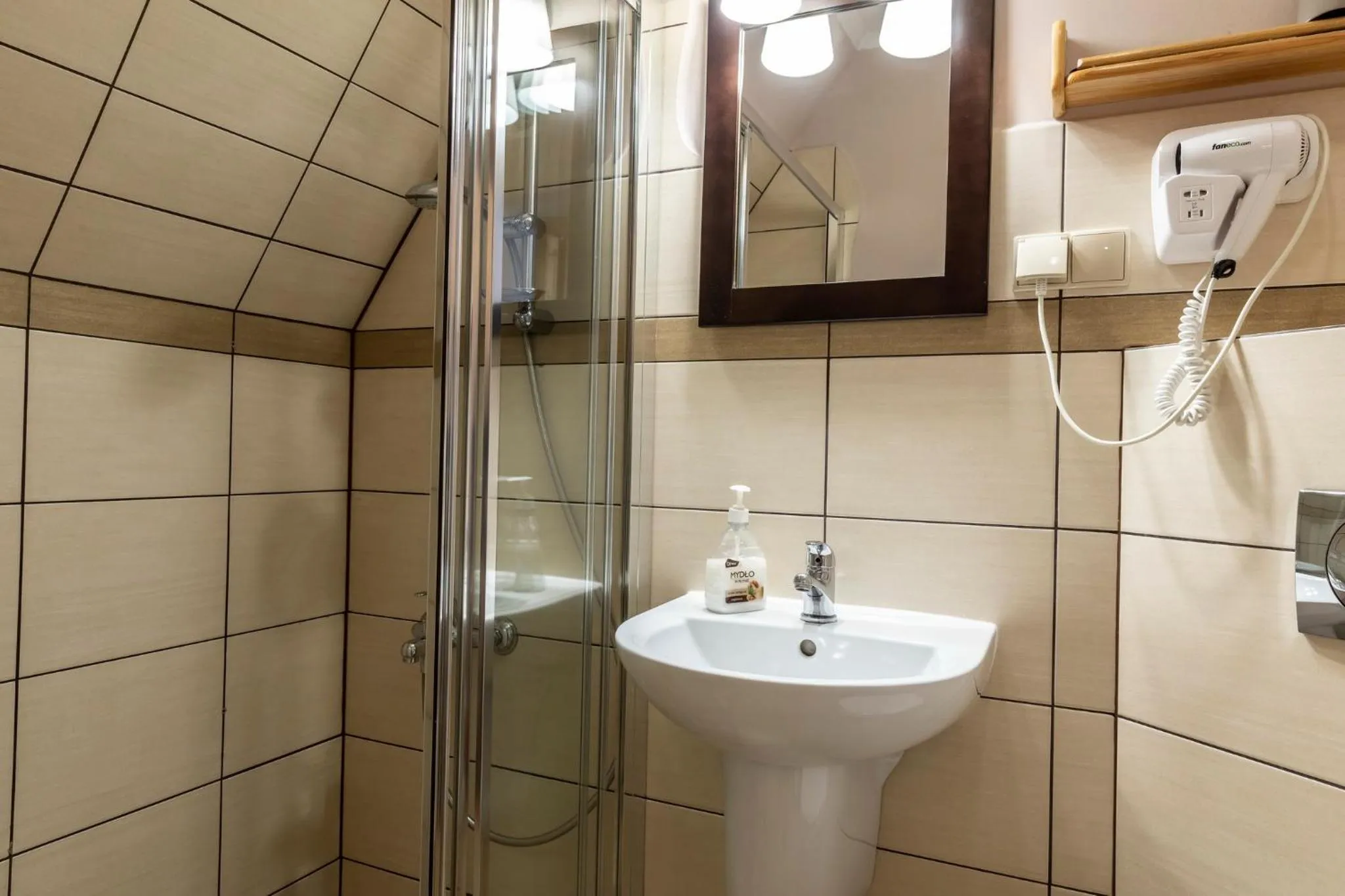 Shower in Willa u Jadzi