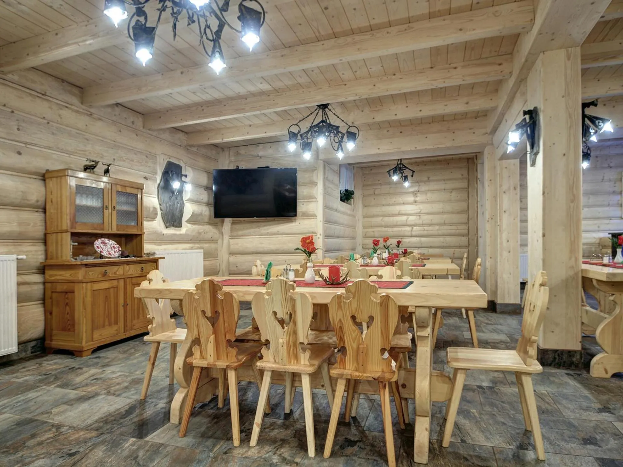 Restaurant/places to eat in Willa u Jadzi