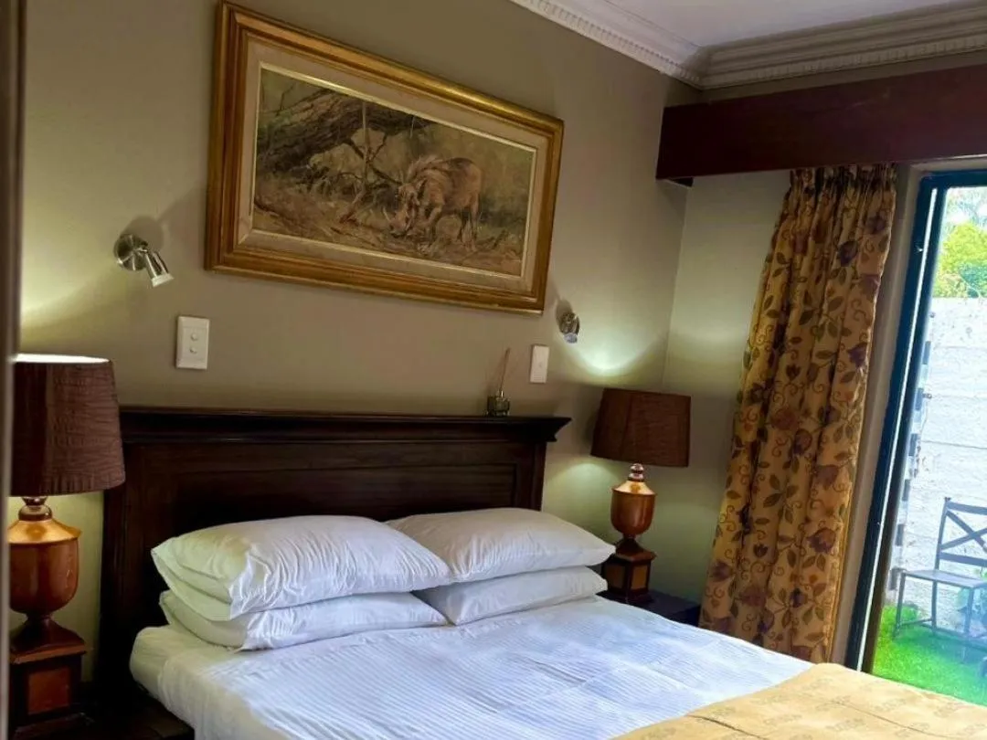 Photo of the whole room, Bed in Aanmani Rose Guesthouse