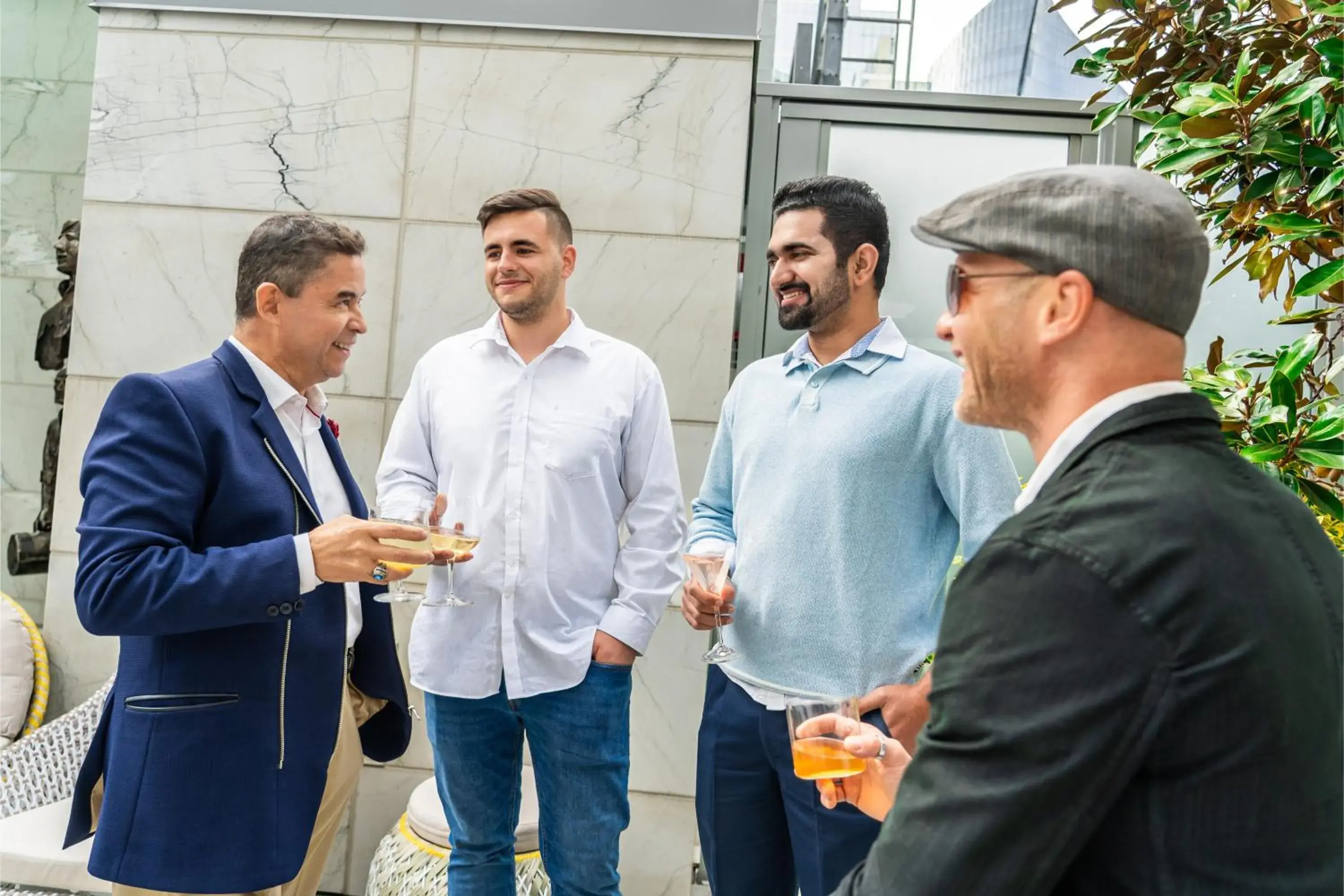 Restaurant/places to eat in AZUR Legacy Collection Hotel Restaurant/places to eat in AZUR Legacy Collection Hotel