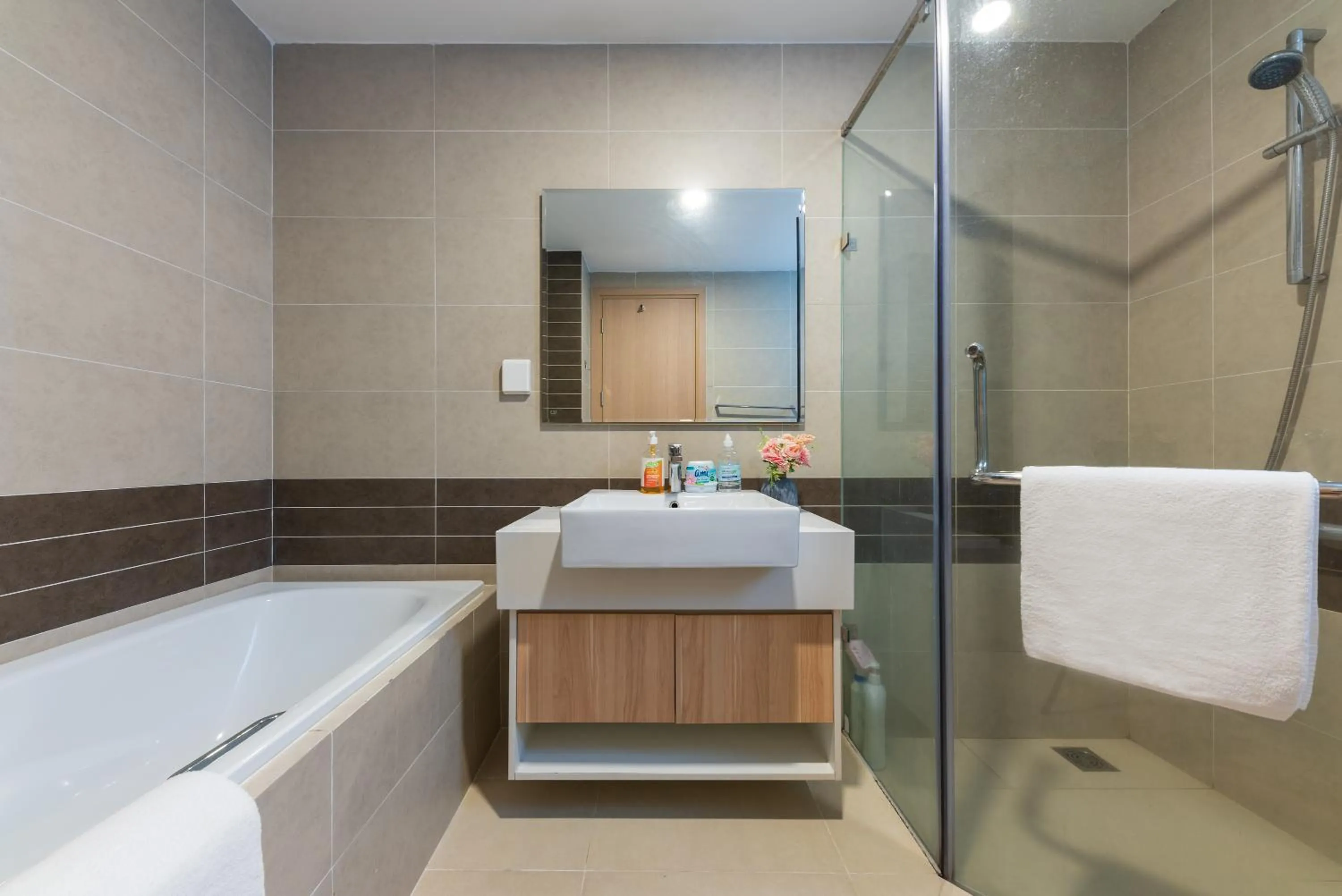 Bathroom in YO's Homes Rivergate Apartment Infinity Pool Near District 1