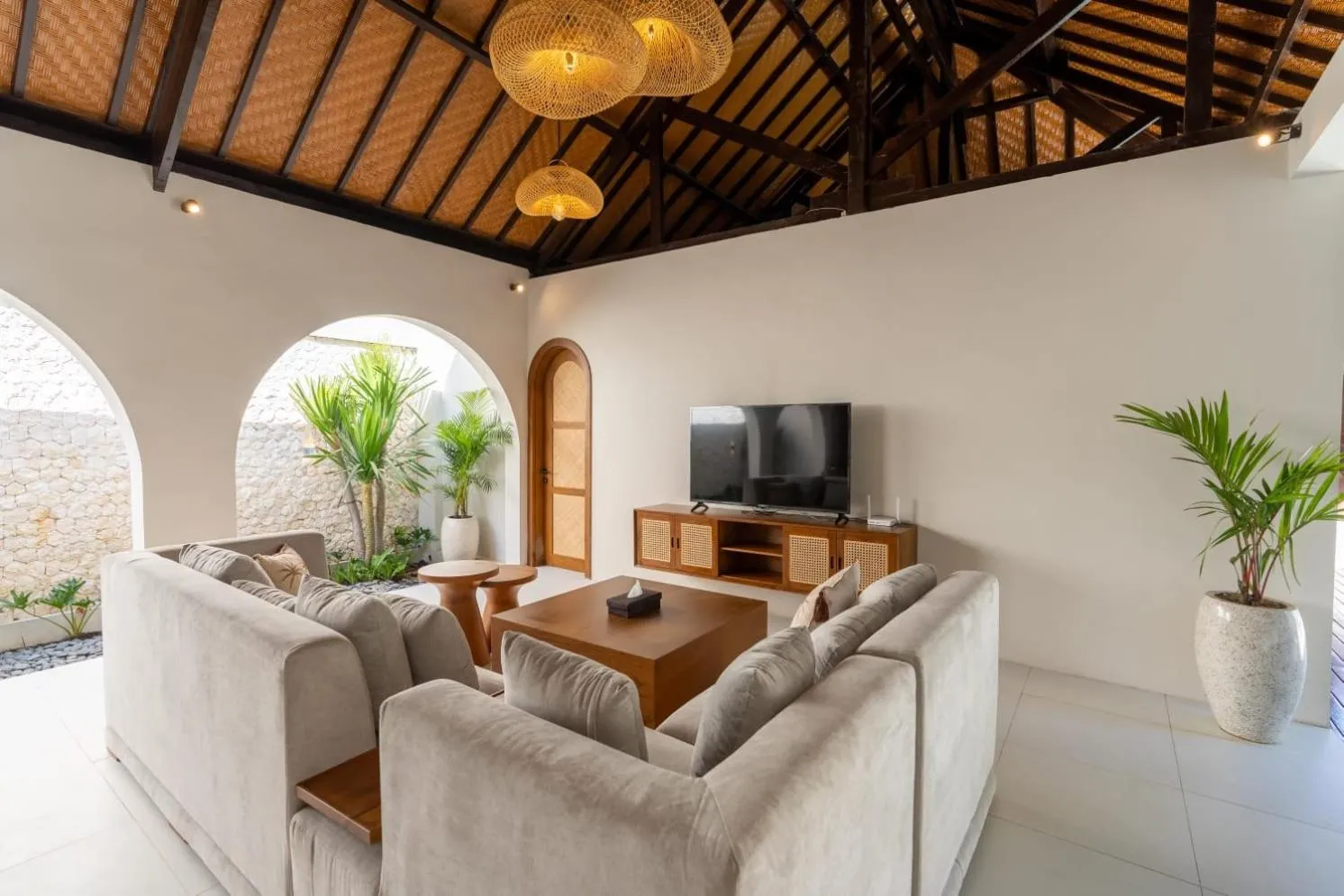 Communal lounge/ TV room in Green Jimbaran Bay Villa