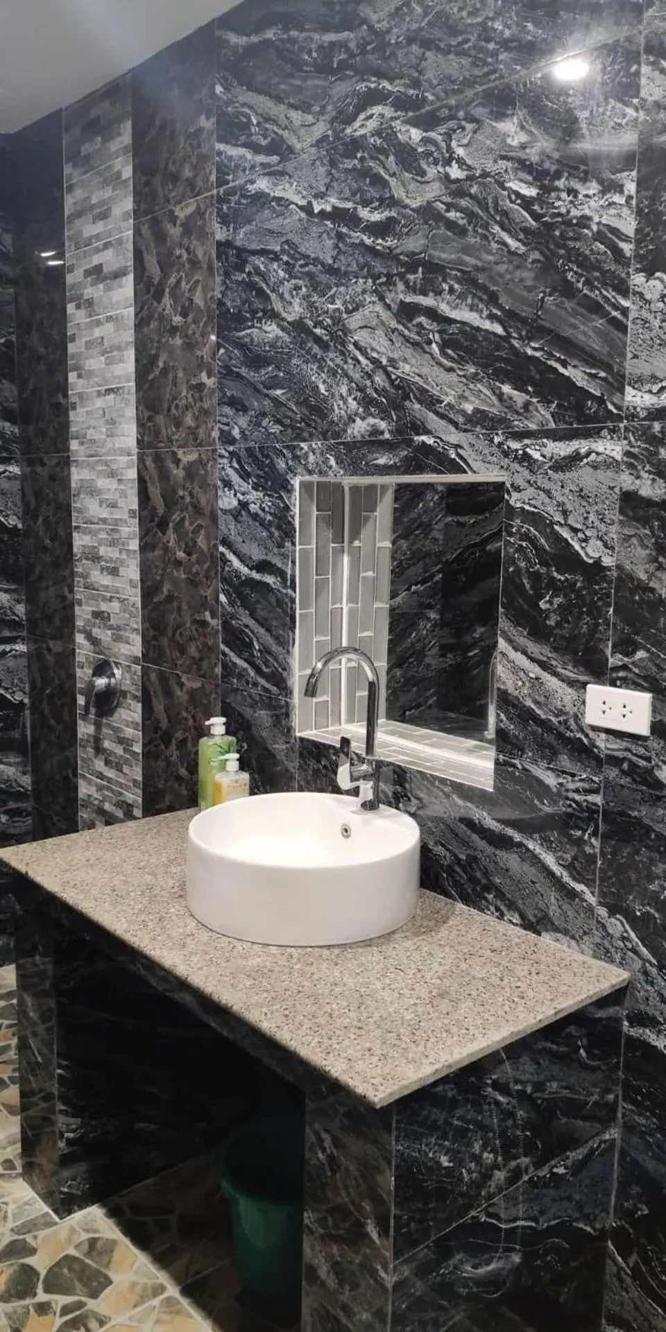 birdwatchers beachfront hotel panglao