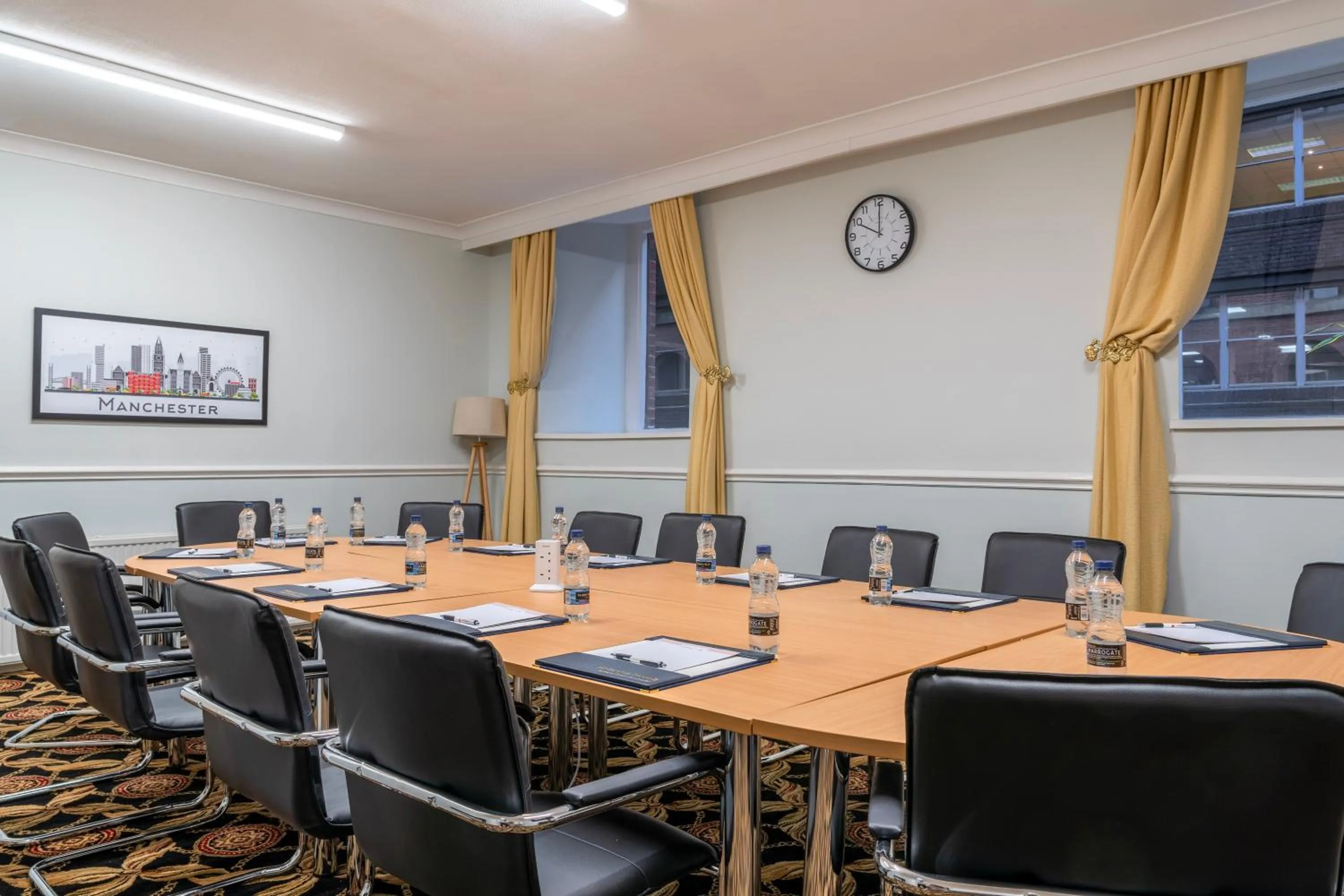 Meeting/conference room in Britannia Hotel City Centre Manchester