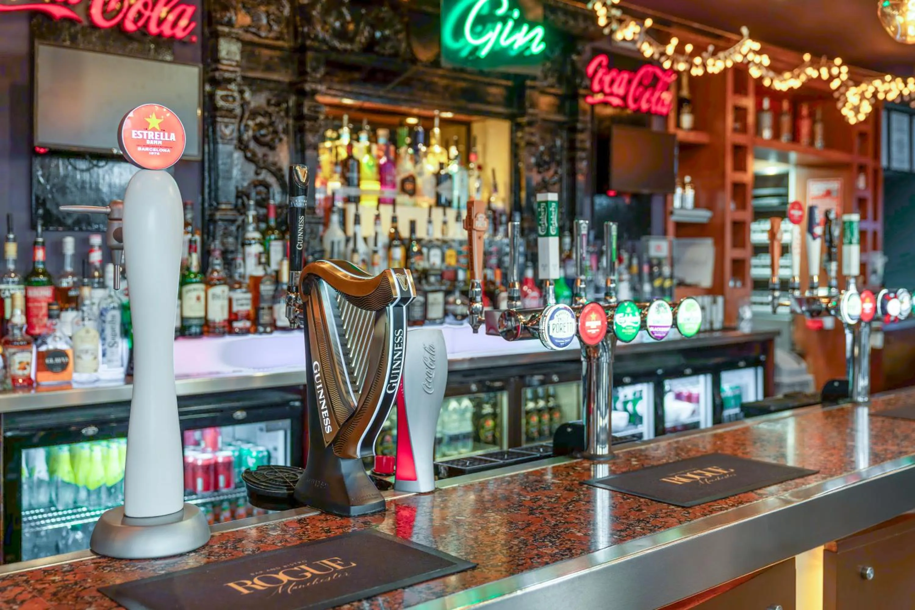 Lounge or bar in Britannia Hotel City Centre Manchester