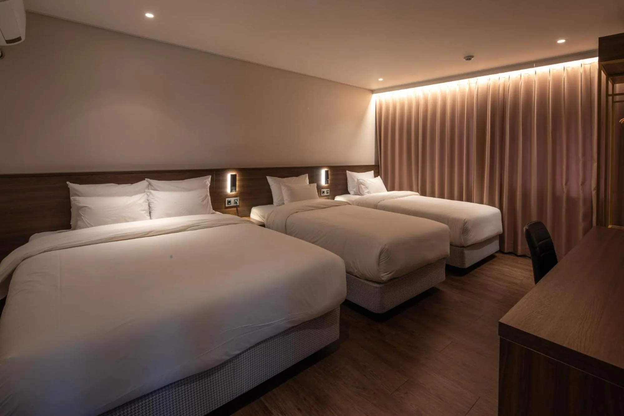 Cloud in Hotel Mokpo Peace Square