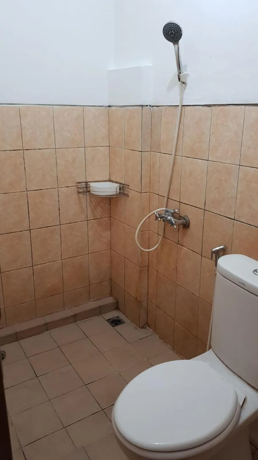 Bathroom in Hotel Cemara Gading